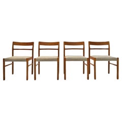 Danish Set of Four Oak and Cream Bouclé Wool Dining Chairs Midcentury, 1960s