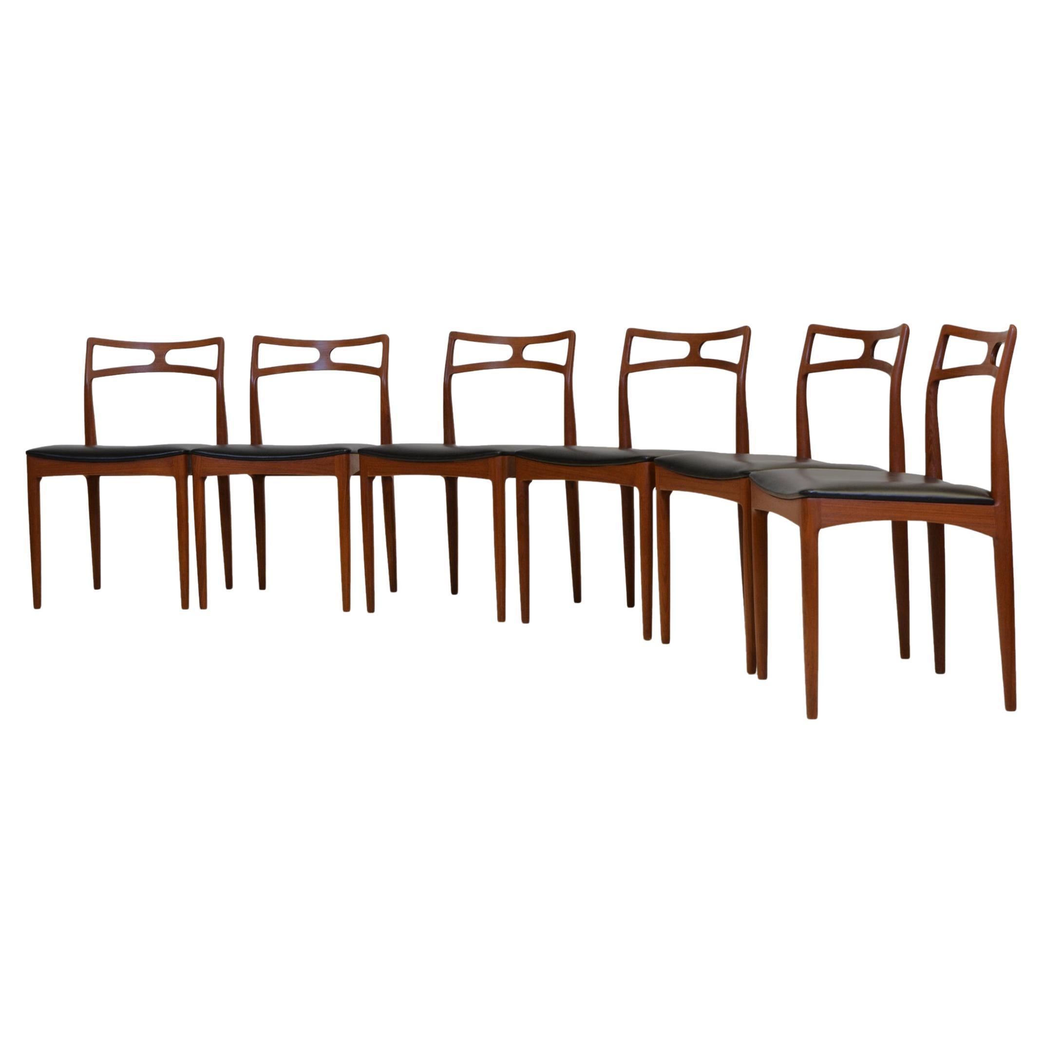 Danish Set of Six Teak Dining Chairs Johannes Andersen for Christian Linneberg