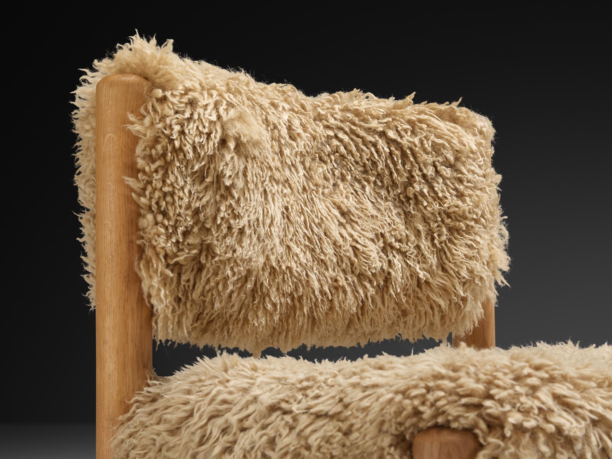 Danese Set di dieci sedie da pranzo danesi in Oak e pelle di pecora in vendita