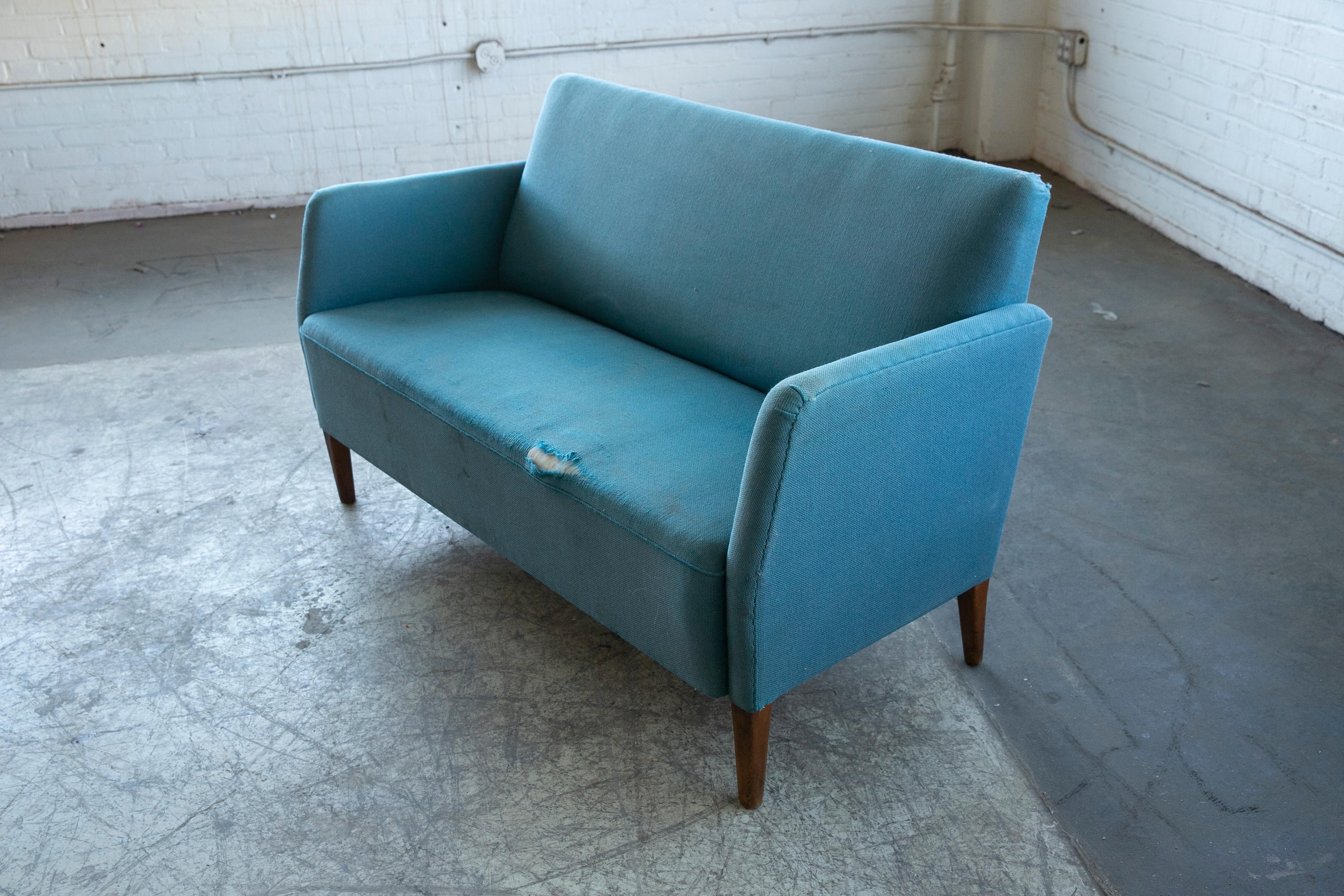 Danish Settee Ca 1950's in the Style of Orla Mølgaard-Nielsen For Sale 3