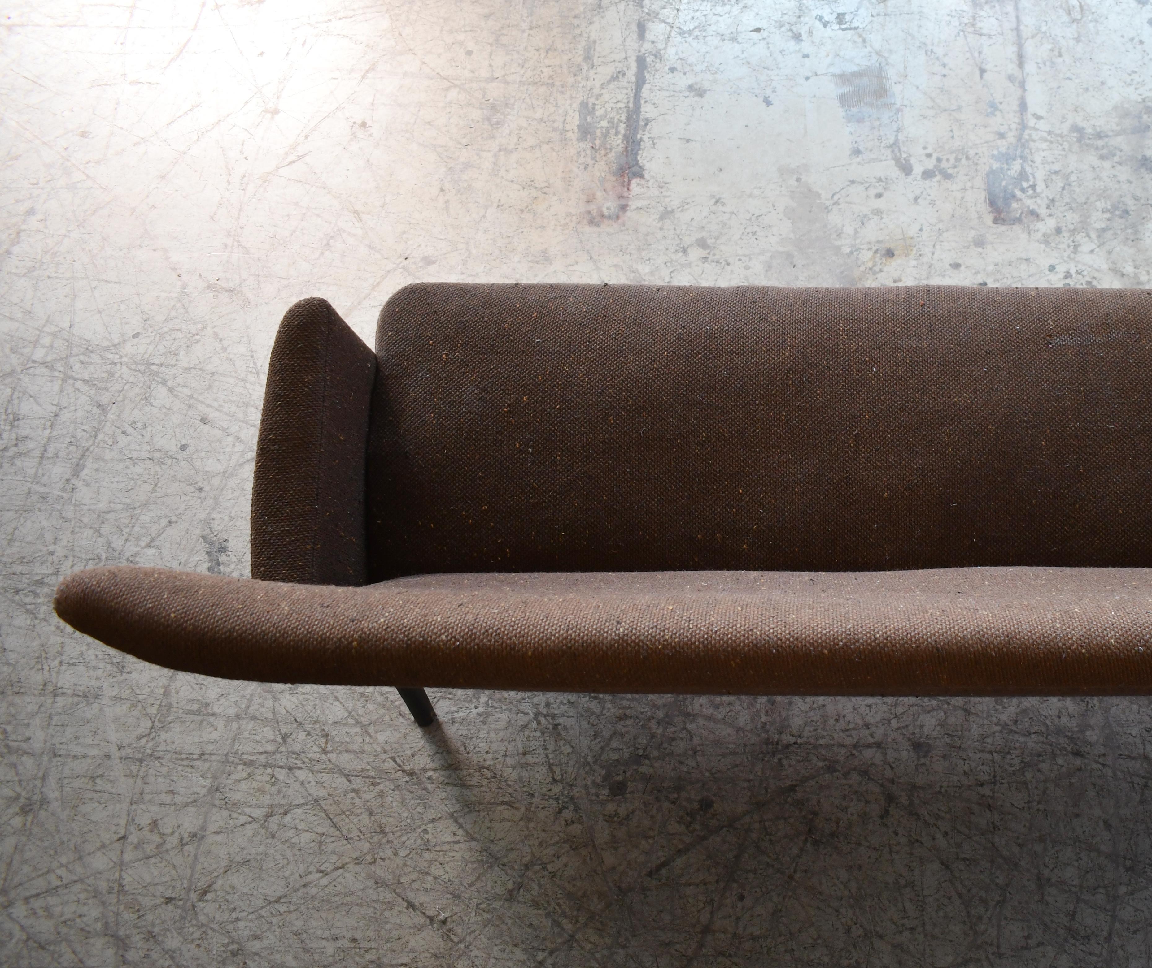 Danish Settee from Mid-1950's in Beech and Wool by Fritz Hansen For Sale 1