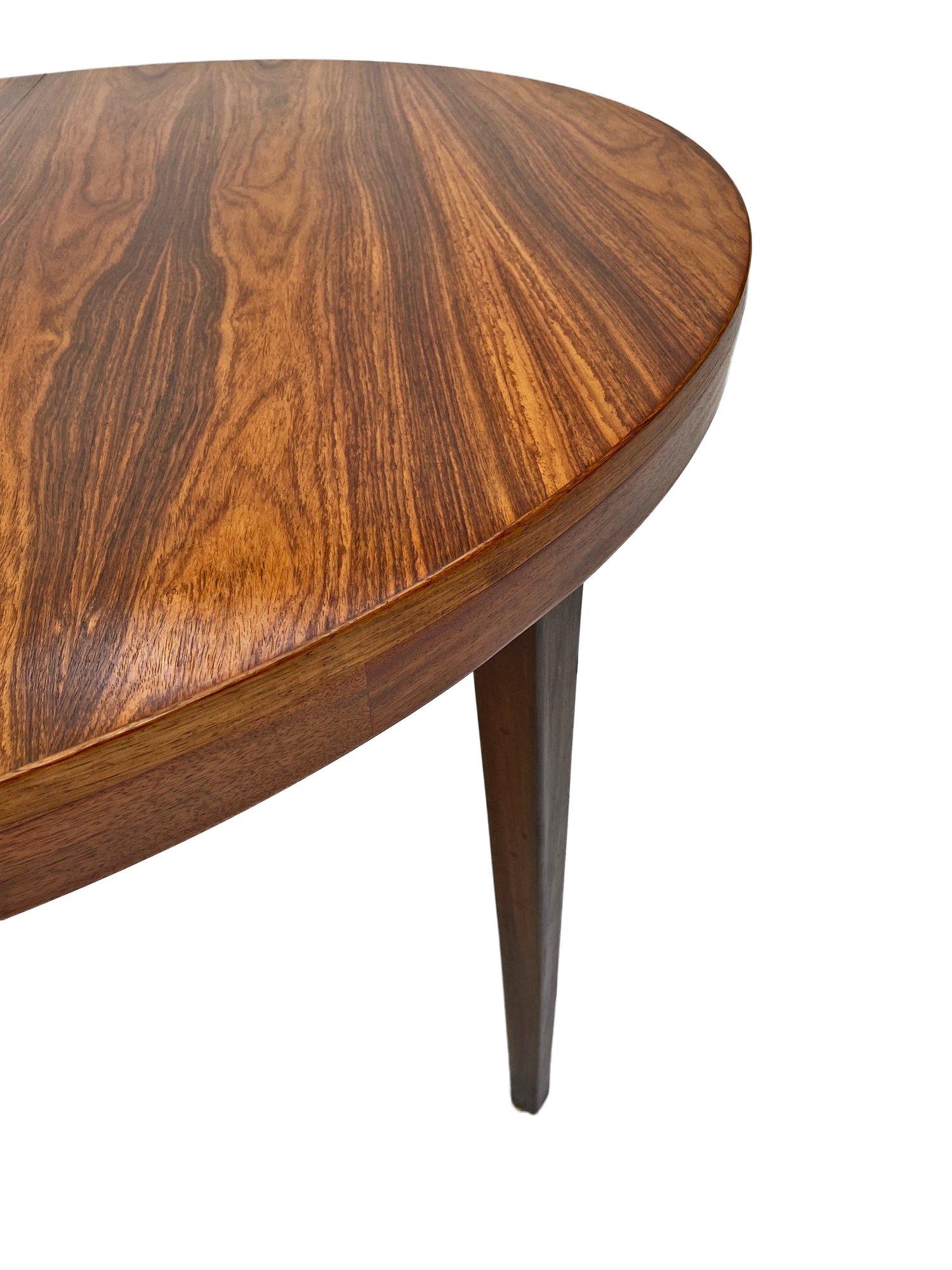 Severin Hansen for Haslev Rosewood Circular Extending Dining Table, Danish 1960s In Excellent Condition In London, GB
