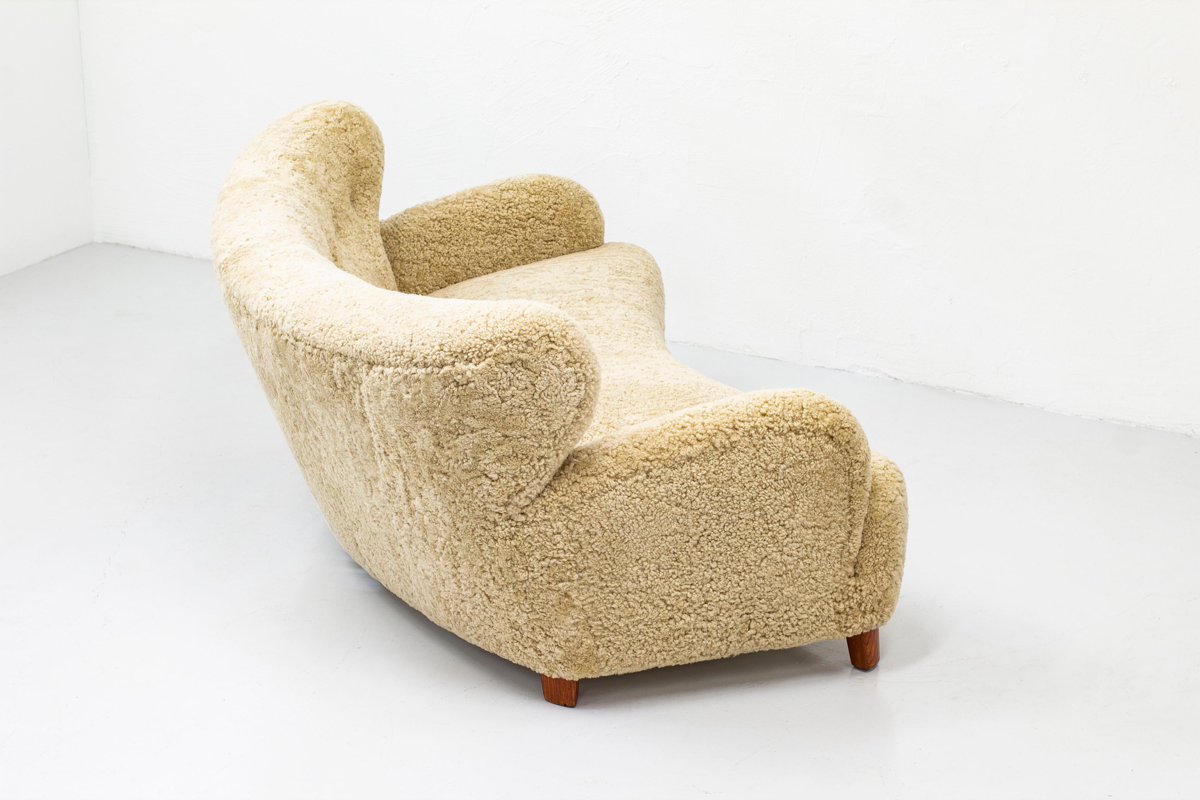 Danish Sheep Skin Sofa Attributed to Flemming Lassen, Denmark, 1940s 5