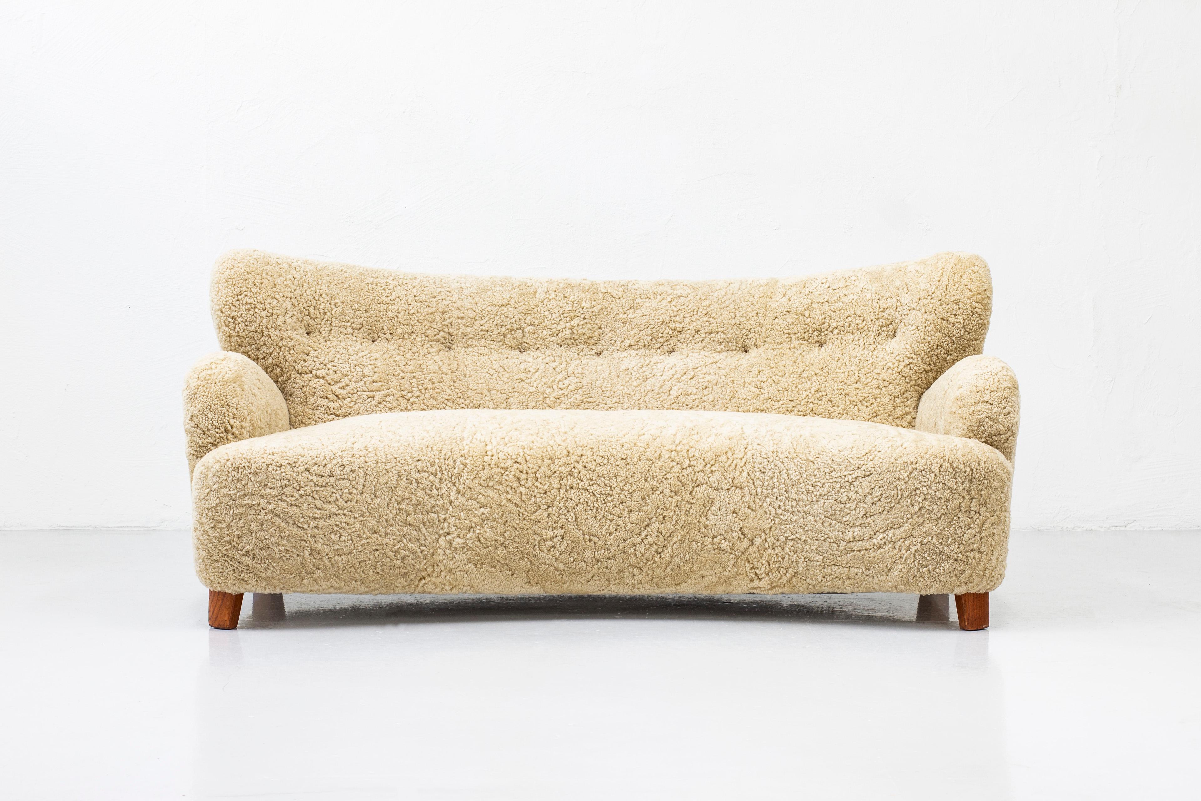 sheep sofa