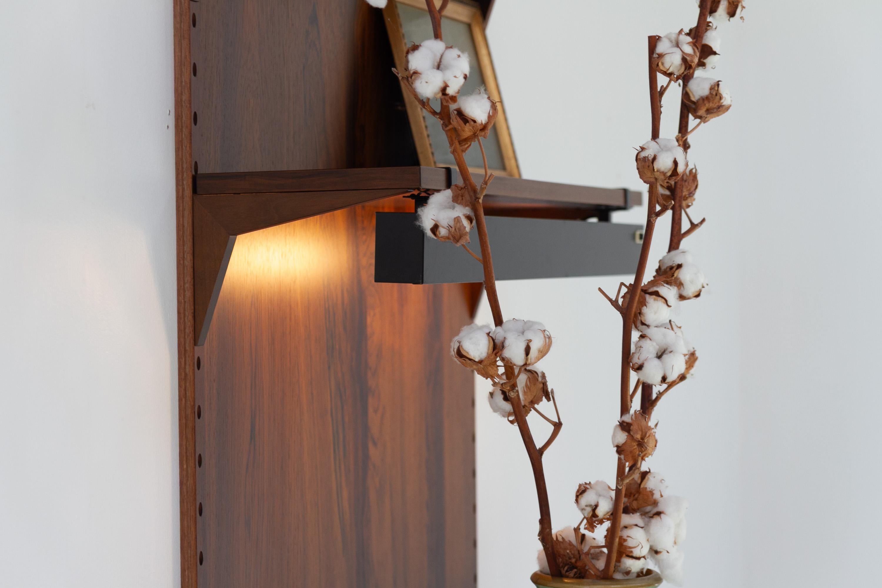 Lampada da scaffale danese di Poul Cadovius per Cado, 1960. in vendita 2