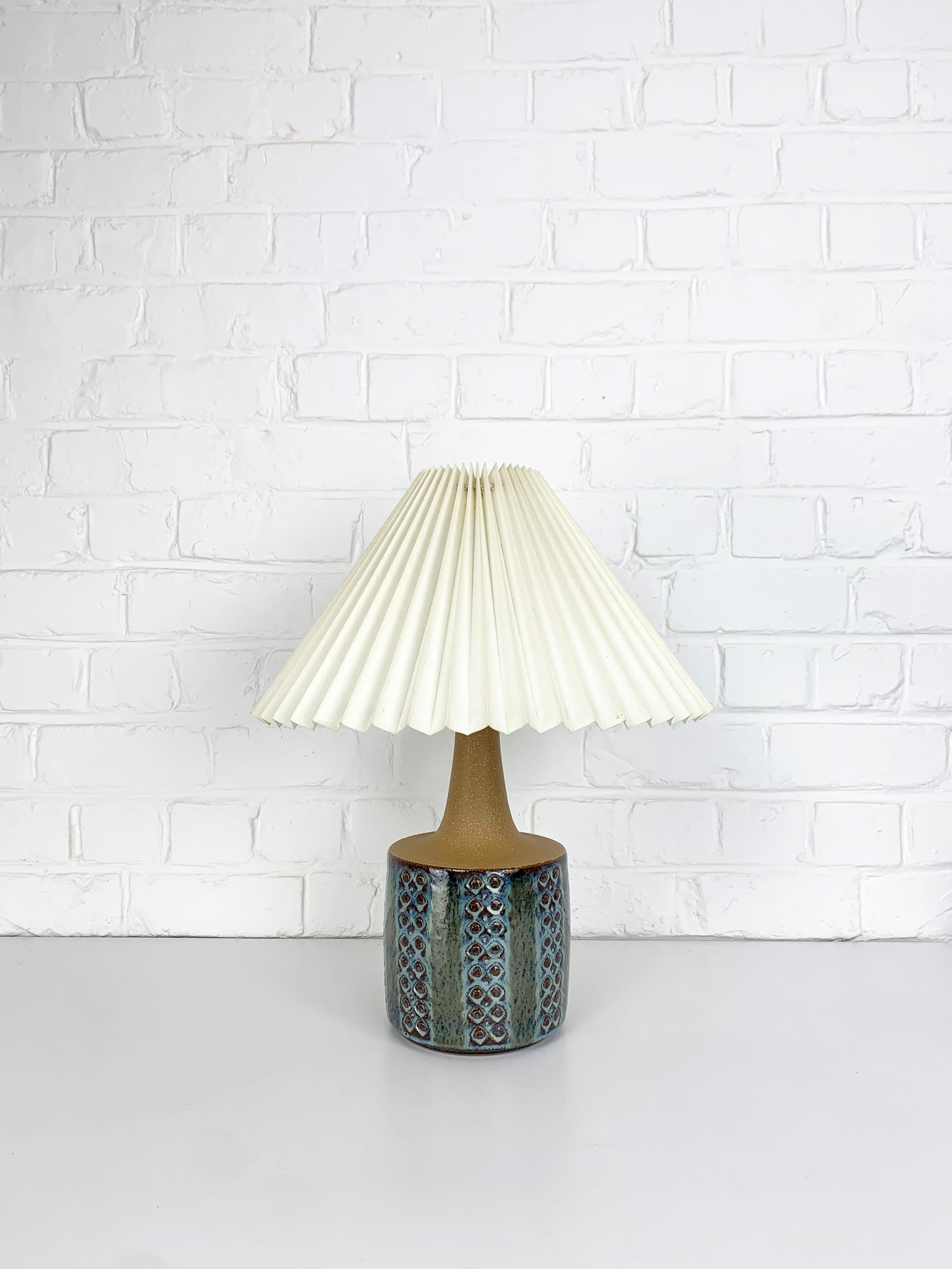 Lampe de table danoise en céramique Søholm Stentøj Grès Modernity en vente 1