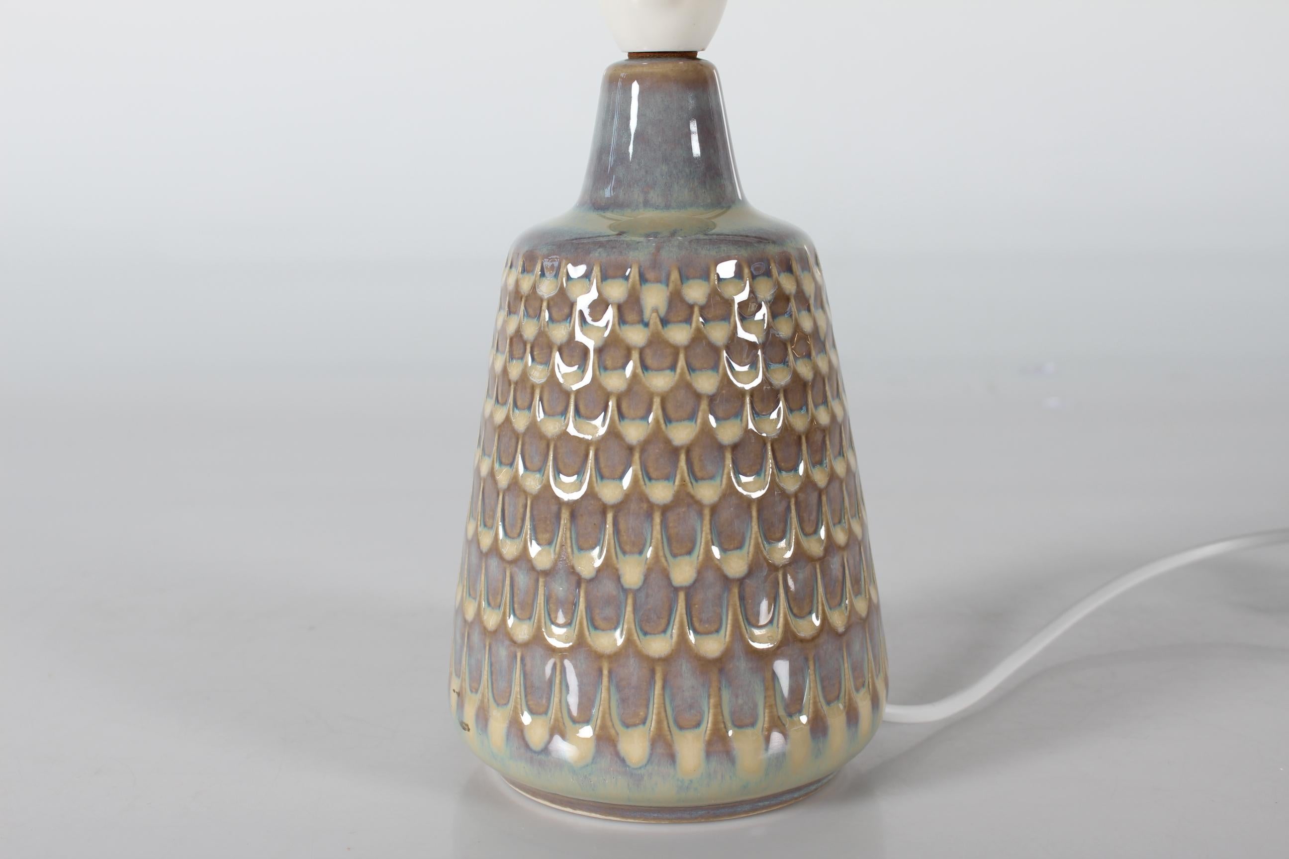 Danish Søholm Table Lamp in Einar Johansen Style, Dusty Lilac and Dusty Yellow  For Sale 2