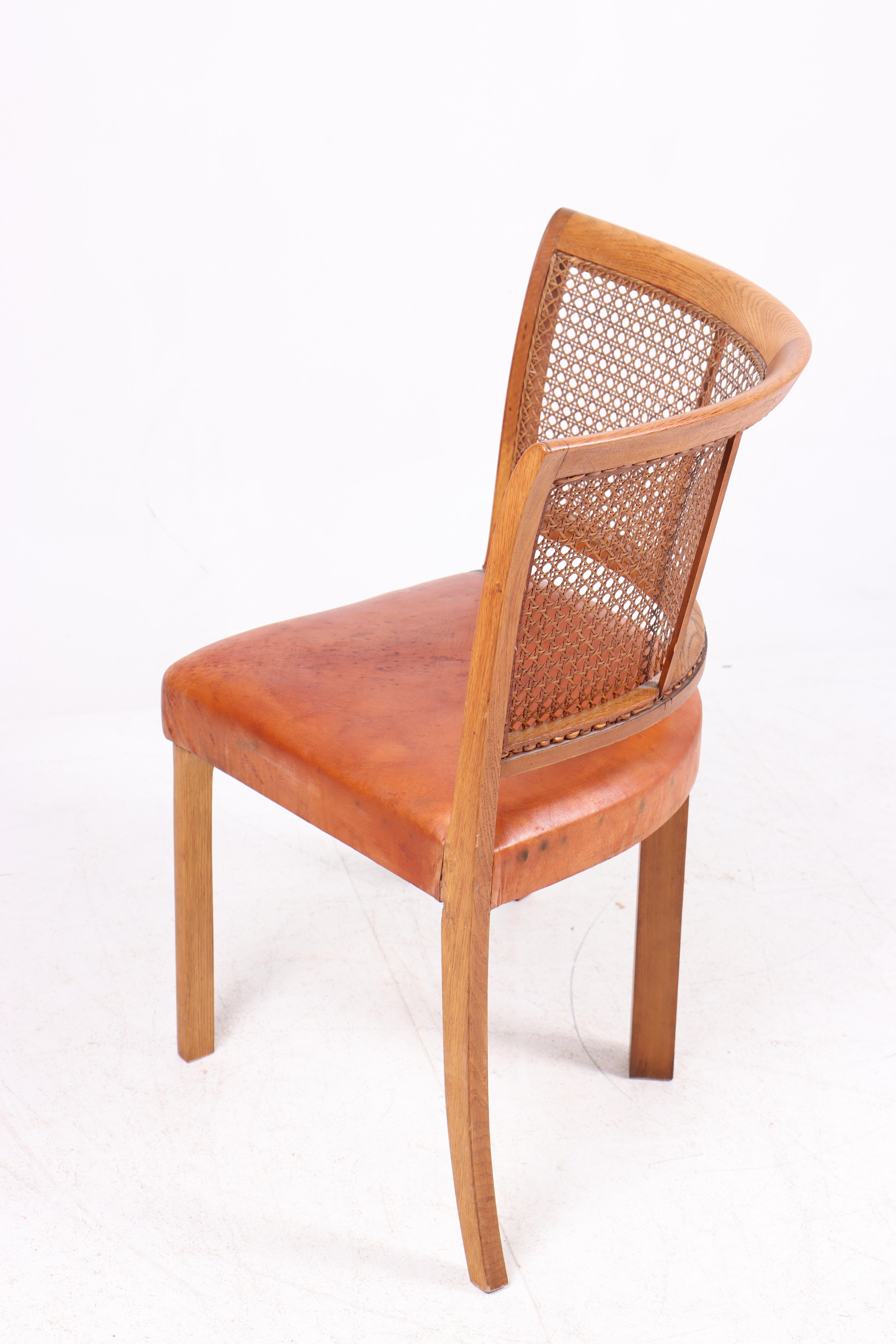Mid-20th Century Danish Side Chair in Oak and Cognac Leather, 1940s For Sale