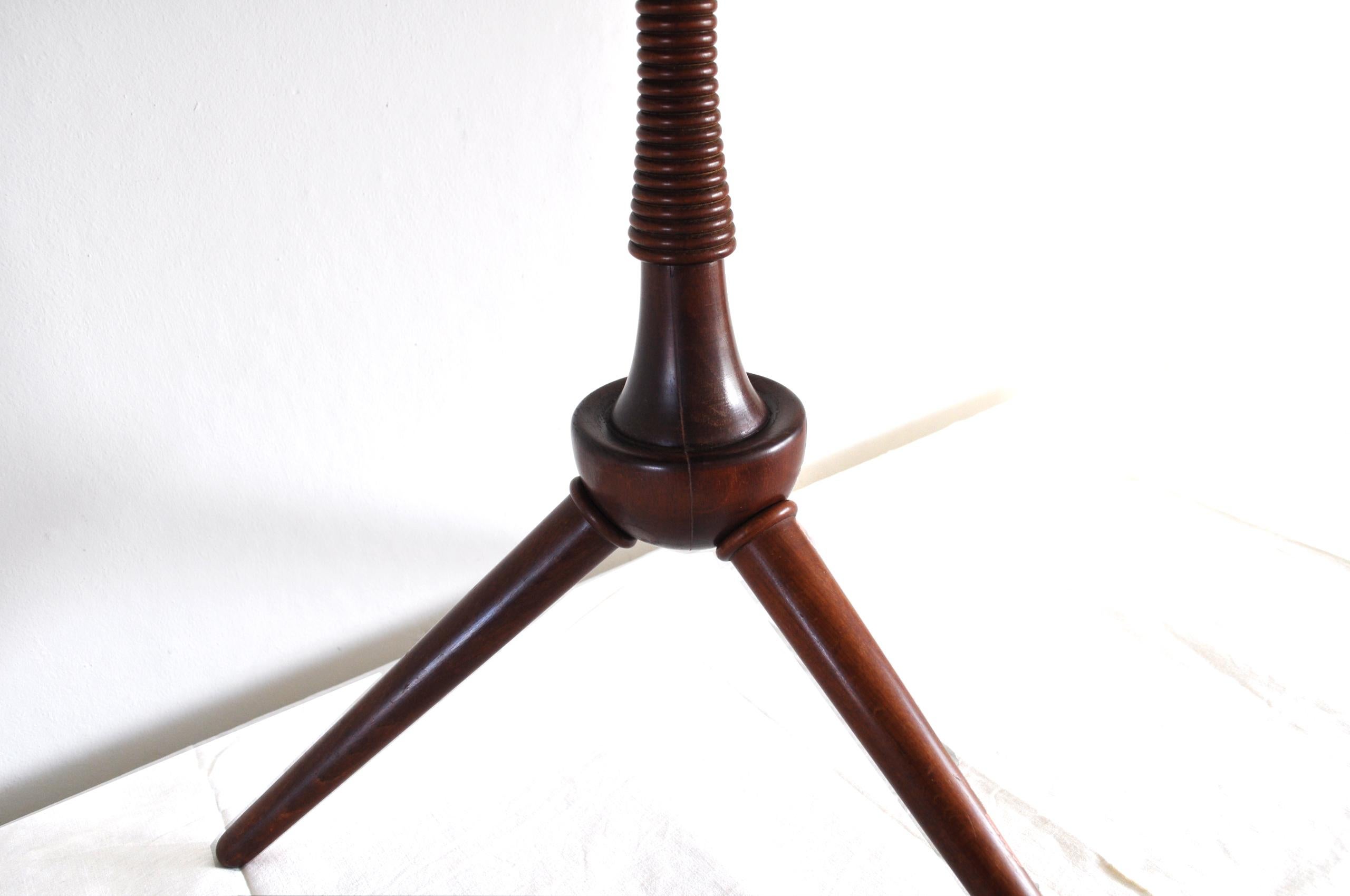 Danish Side Table in Solid Mahogany by Cabinetmaker Frits Henningsen 2