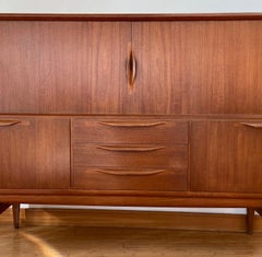 Mid Century Design Danish Sideboard Buffet, from the 1960s