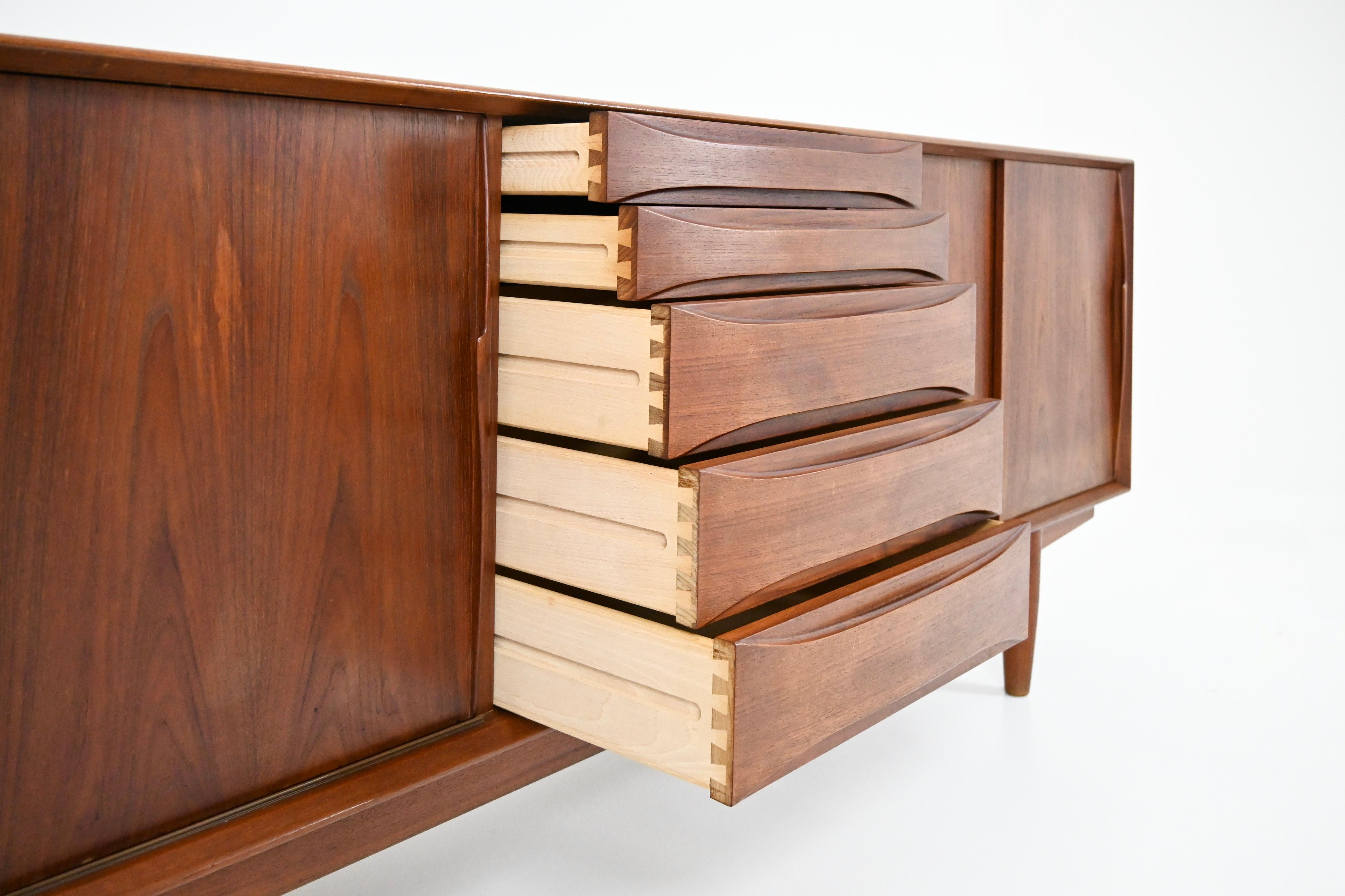 Danish Sideboard by Arne Vodder for Dyrlund, 1960s 3