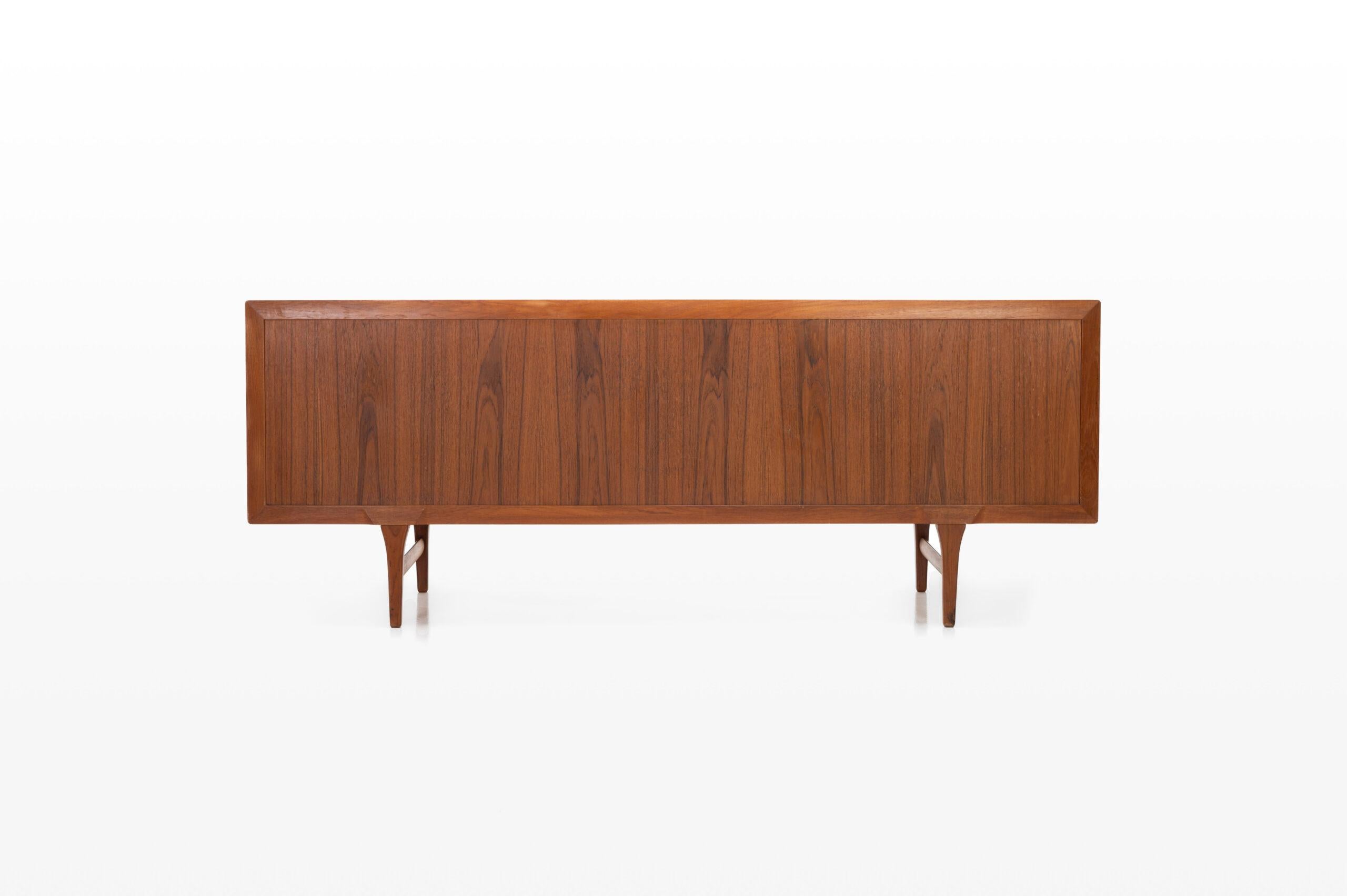 Scandinavian Modern Danish Sideboard by Ib Kofod Larsen for Faarup Møbelfabrik, Denmark 1960s