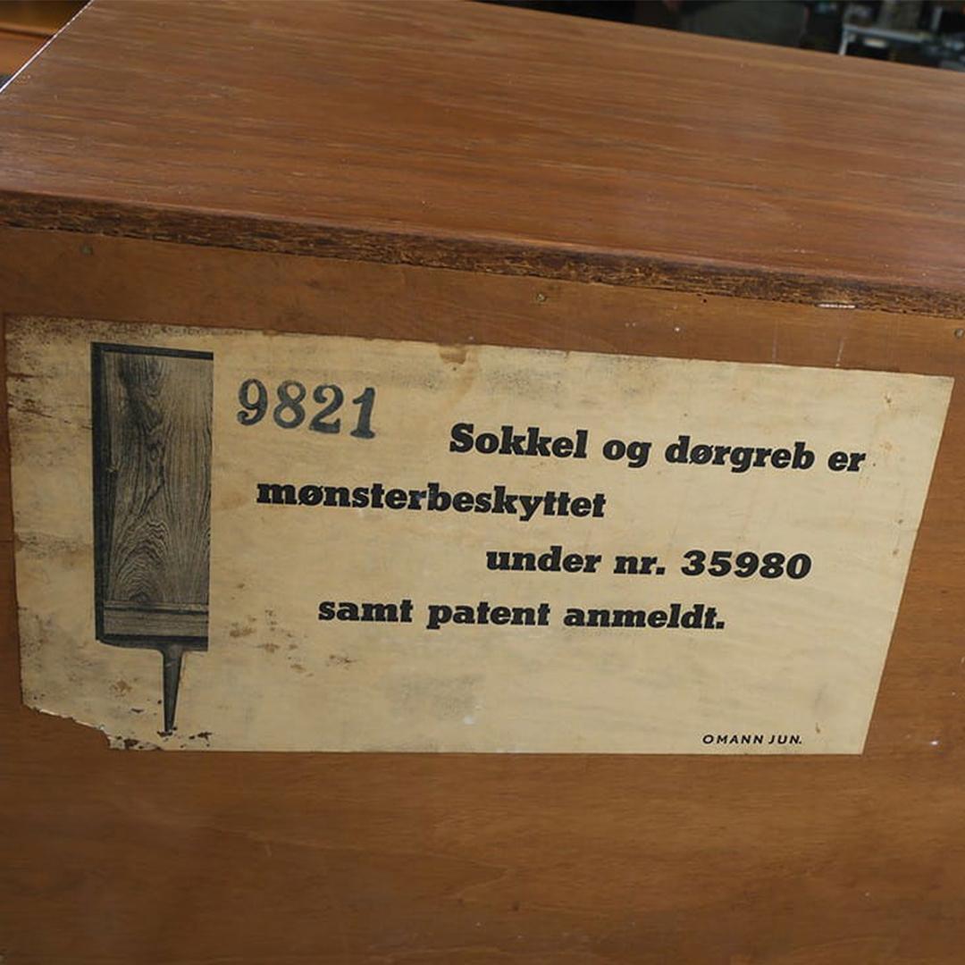 Dänisches Sideboard von Omann Jun Verkaufspreis im Angebot 1