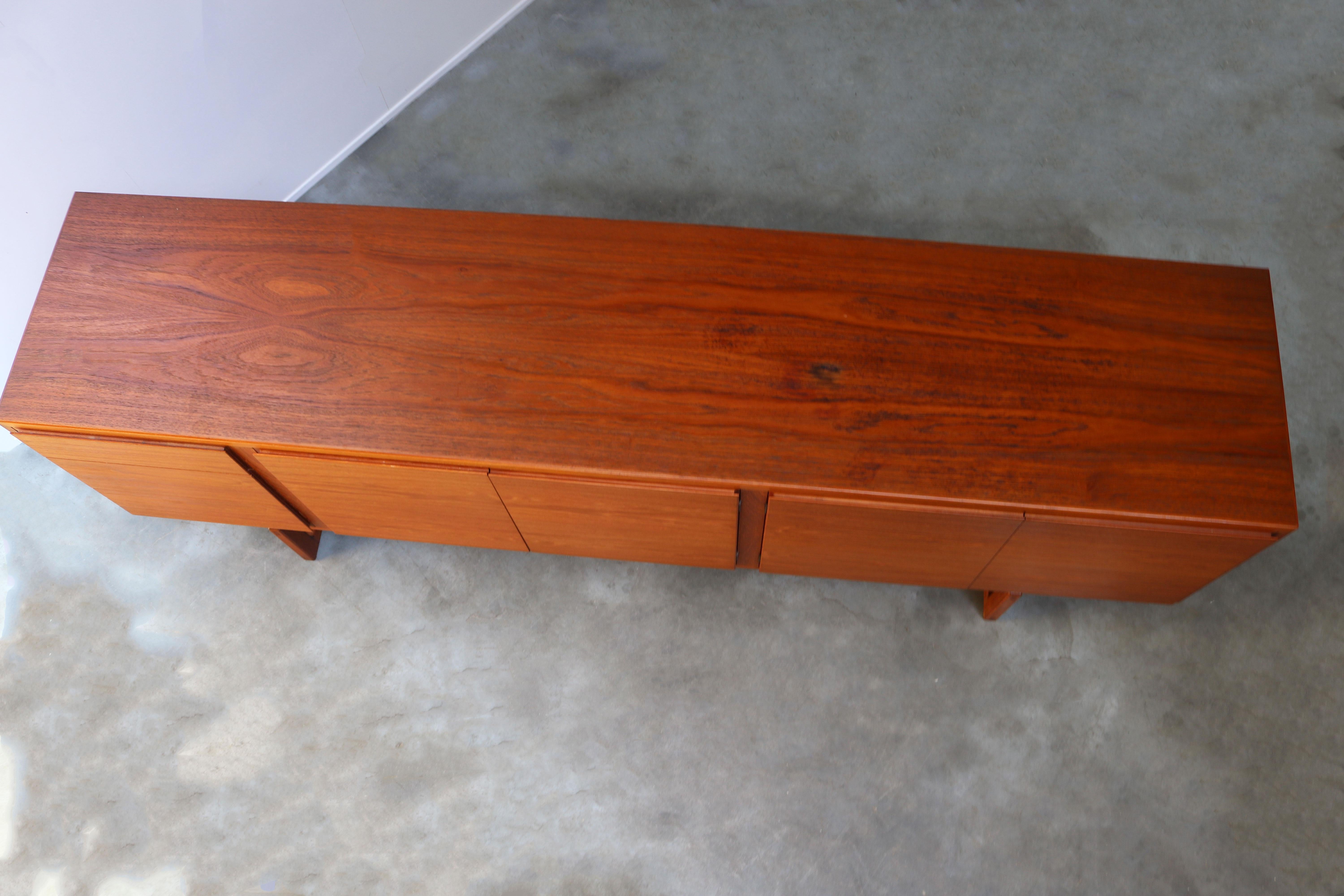 Danish sideboard / Credenza MK511 by Arne Hovmand Olsen for Mogens Kold in Teak	 8