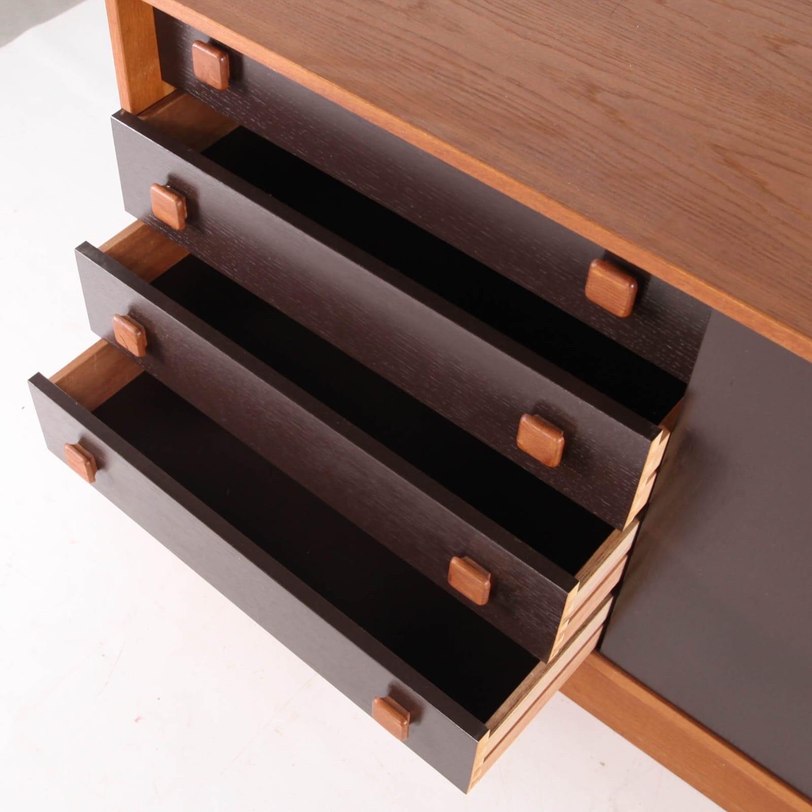 Danish sideboard For Sale 3