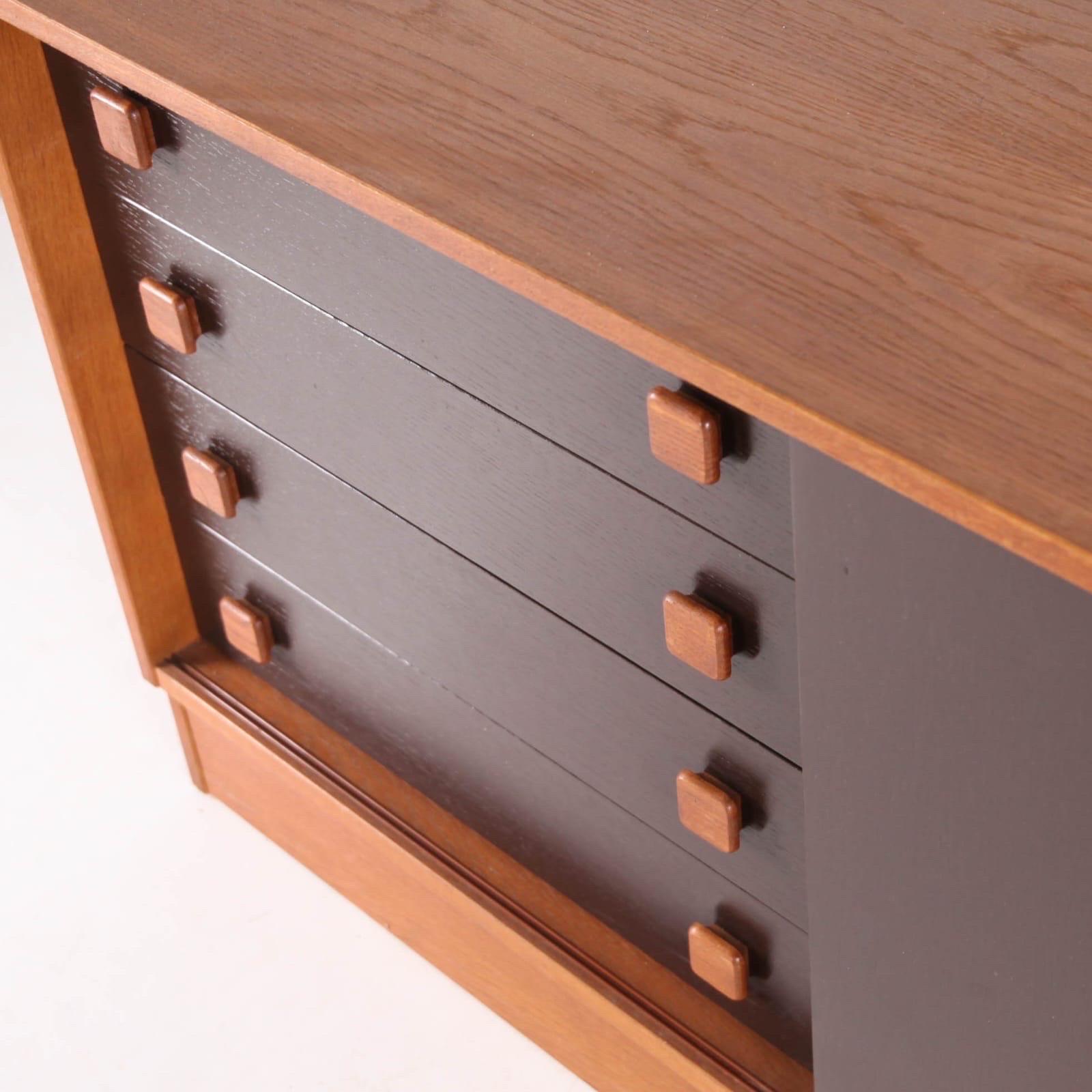 Danish sideboard For Sale 4
