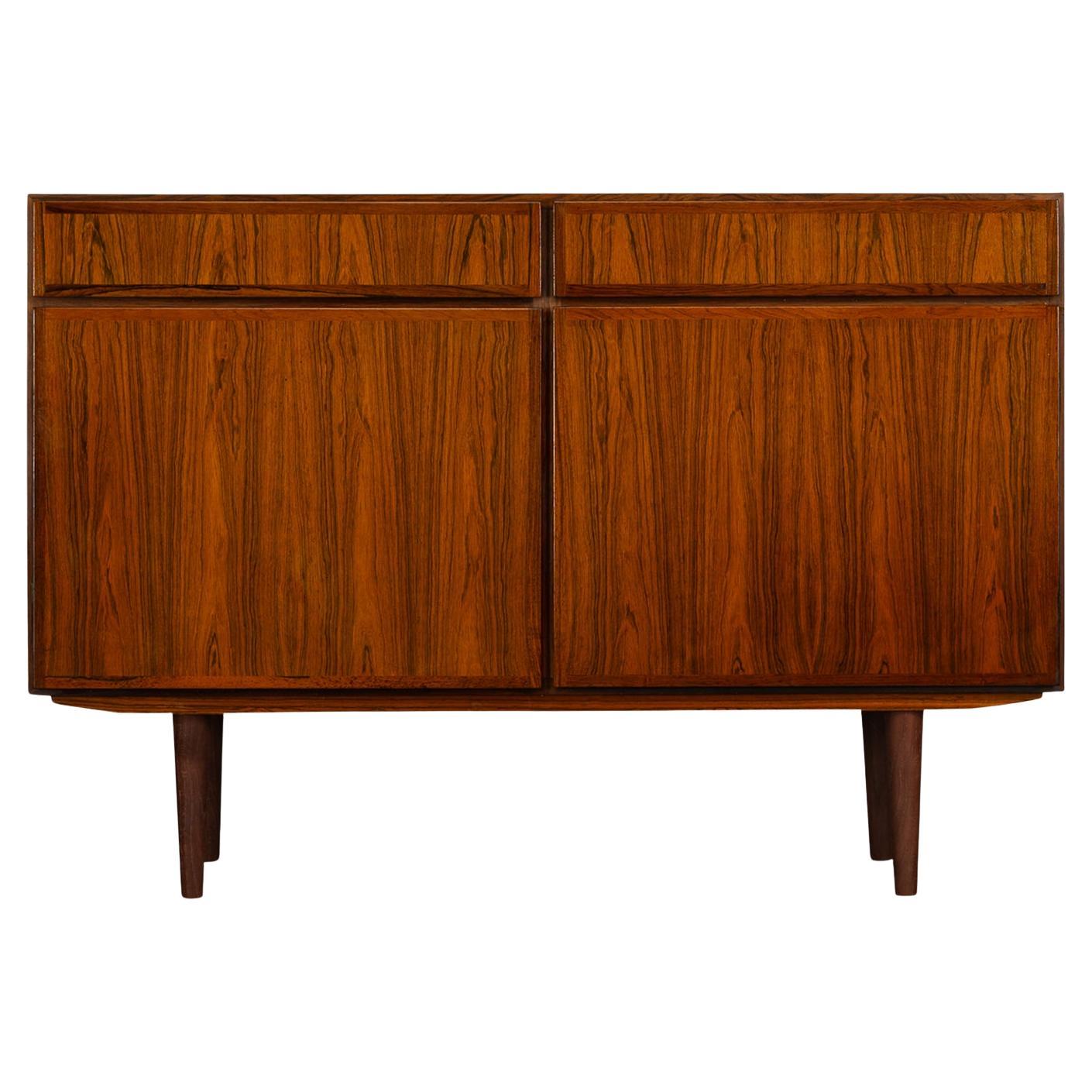 Danish Sideboard Model 4 by Gunni Omann for Omann Jun, 1960s en venta