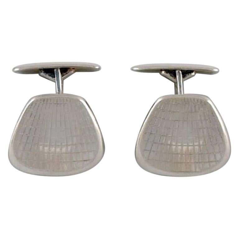 Danish Silversmith a Pair of Modernist Cufflinks in Sterling Silver, 1960s-1970s For Sale
