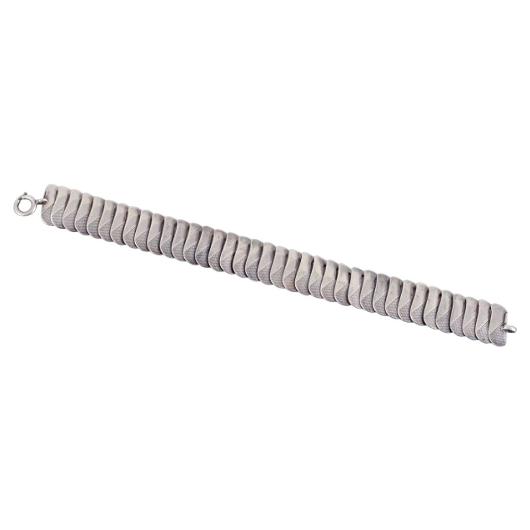 Platero danés. Pulsera modernista de plata. Elegante diseño danés. en venta
