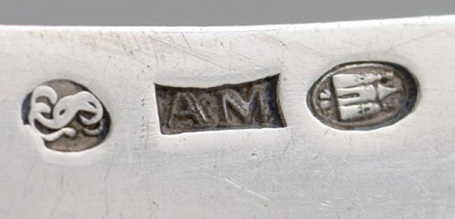 Danish Silversmith, Six Antique Knives in Silver 830, with Flower Chisels, 1918 For Sale 2