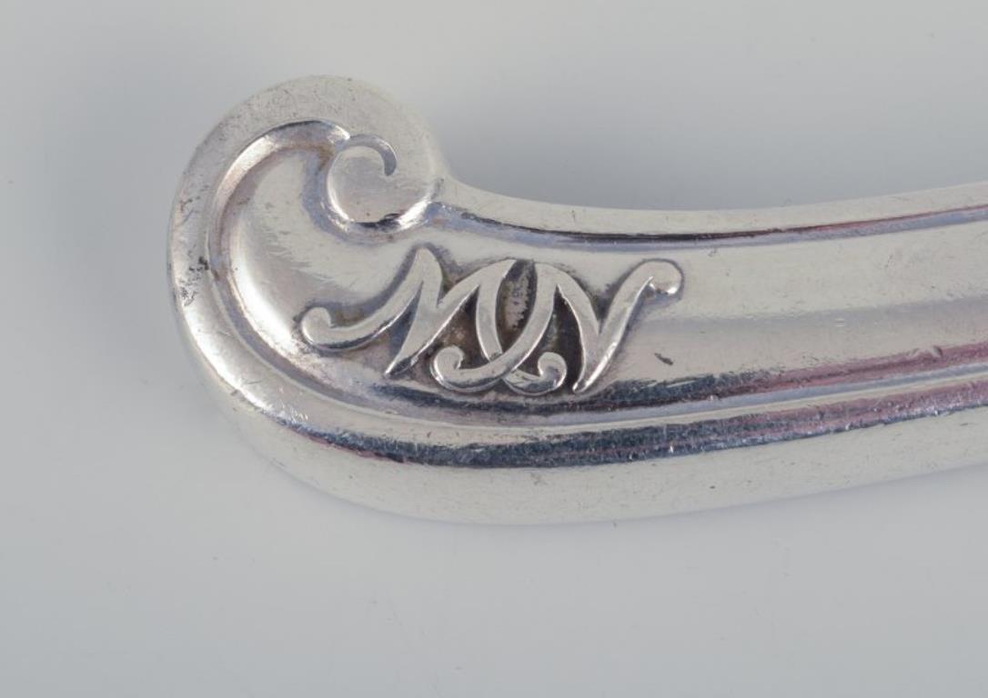 Argent Les orfèvres danois. Trois longs couteaux de table en argent 830. Style Art déco. en vente