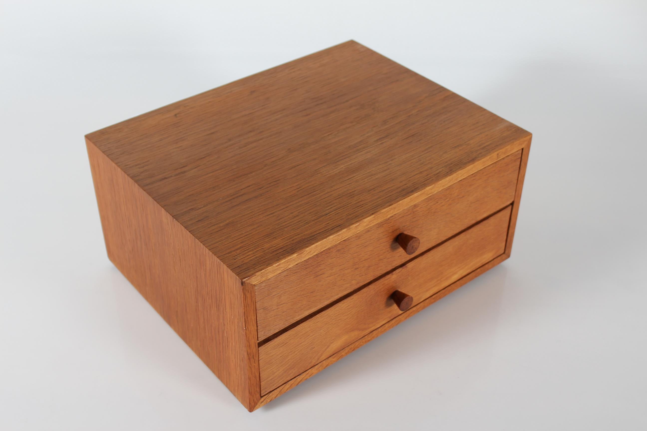 Danish Small Chest of Drawers File Cabinet Made from Oak Midcentury Modern 1960s For Sale 3