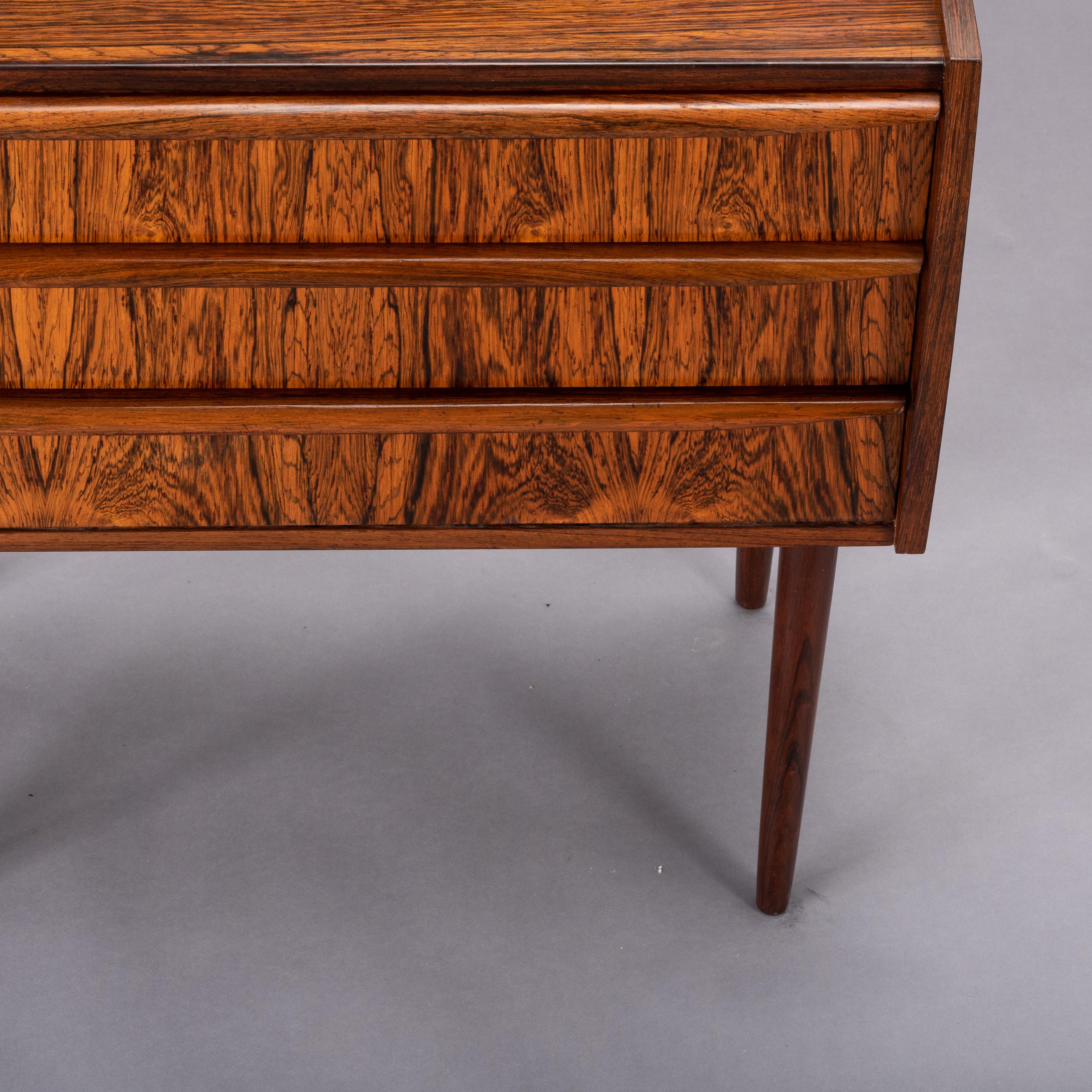 Mid-20th Century Danish Small Mid-century Modern Chest of Drawers, 1960s