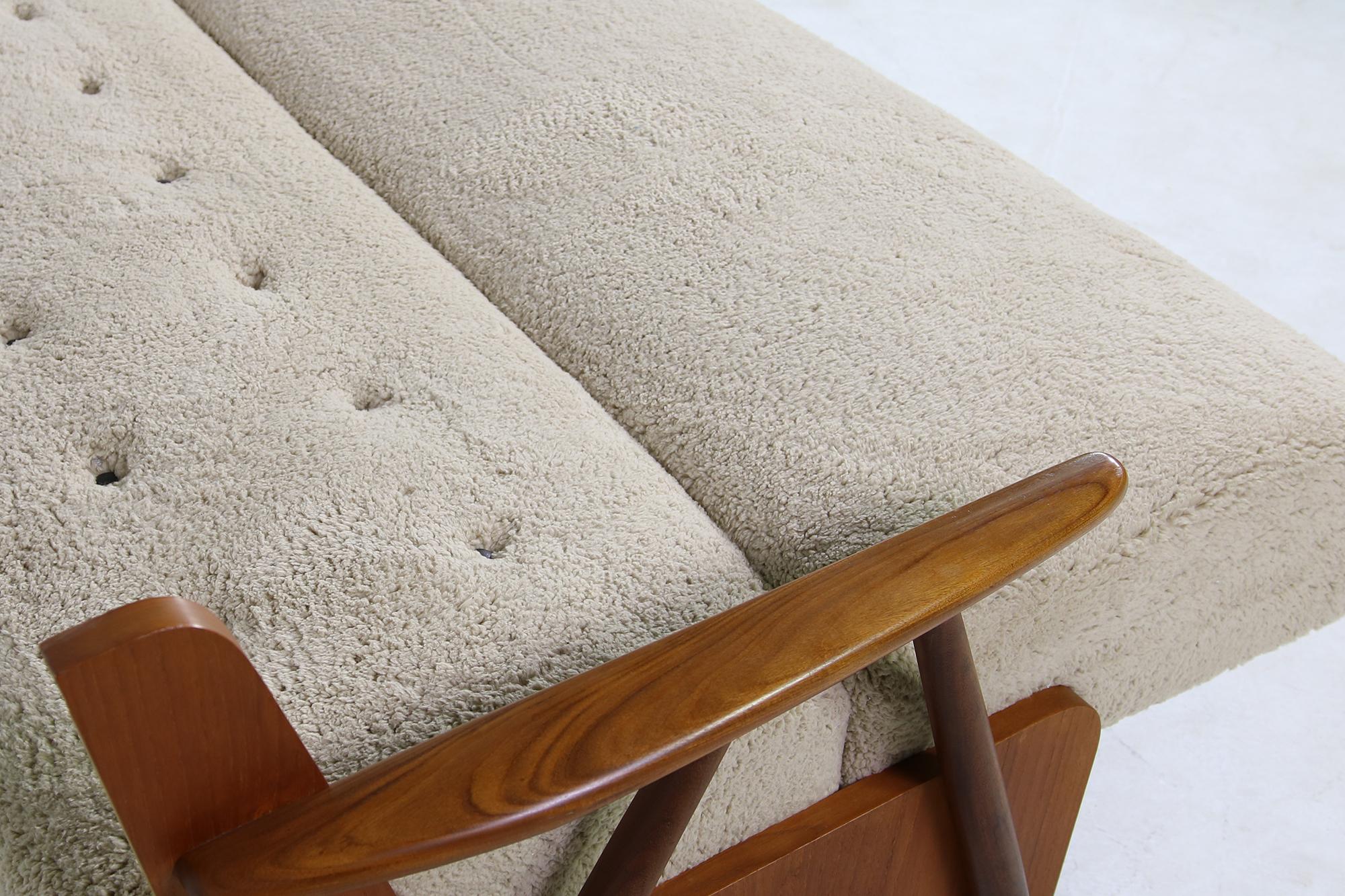Danish Sofa, 1950s Extendable Daybed, Pine & Beechwood, Faux Fur Sheepskin Teak 4
