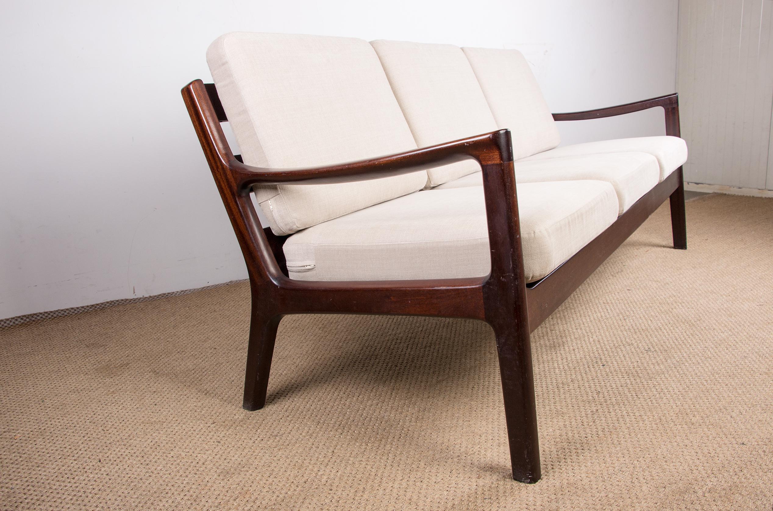 Danish Sofa, 3 Seats, Senator Model in Mahogany and New Fabric by Ole Wanscher For Sale 3
