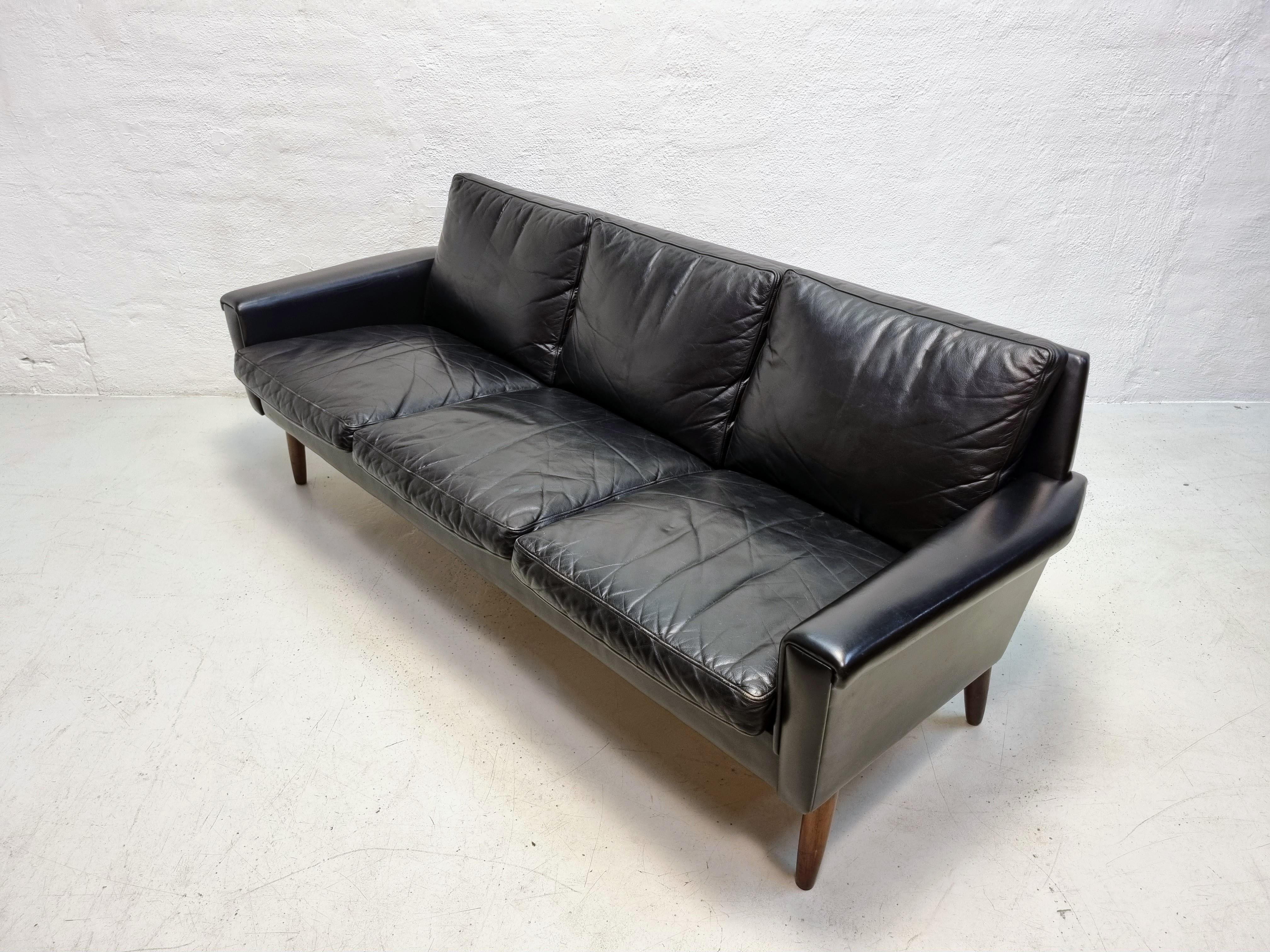 Dänisches Sofa aus schwarzem Leder  (Sonstiges) im Angebot