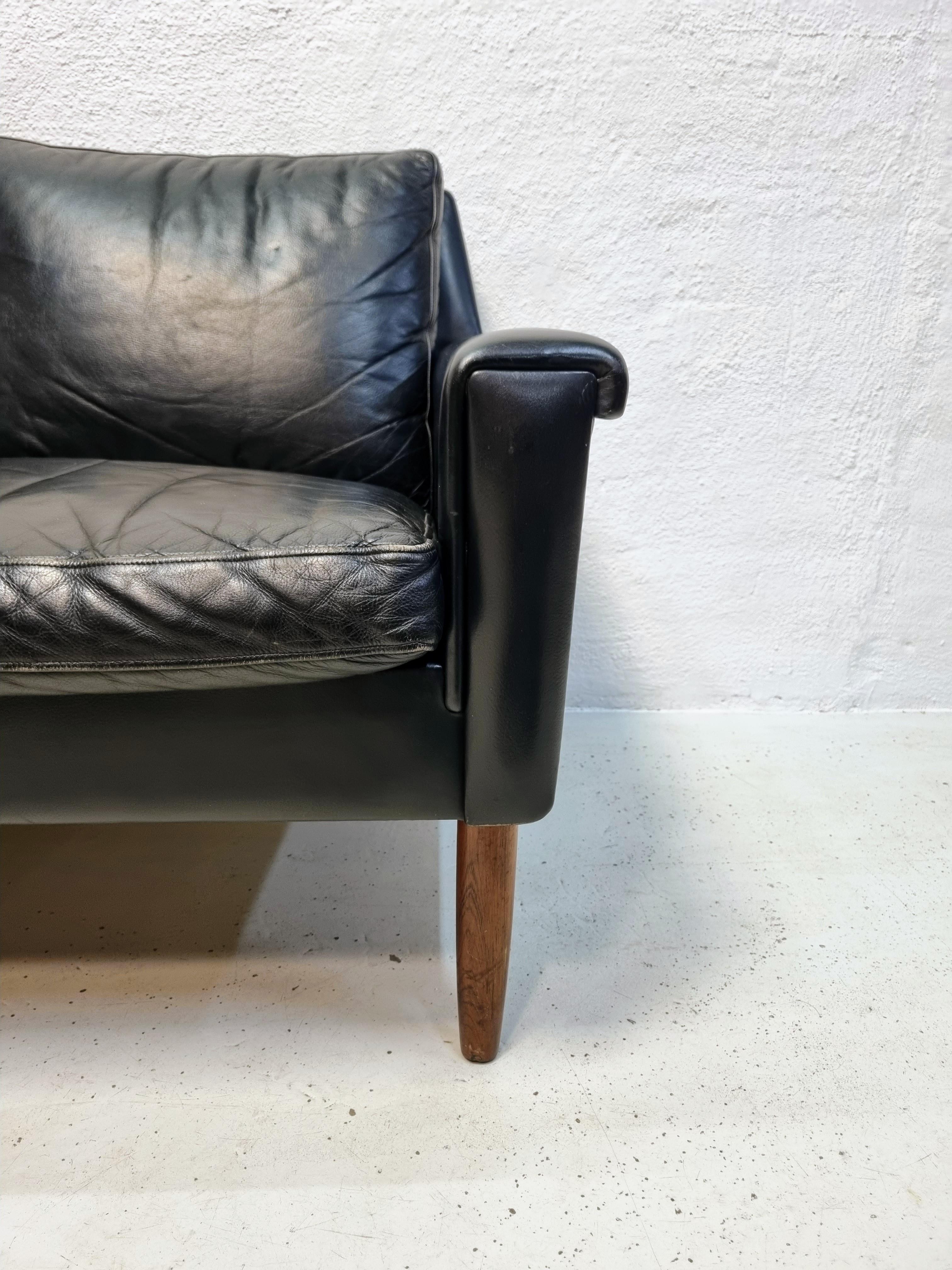 Dänisches Sofa aus schwarzem Leder  im Angebot 2
