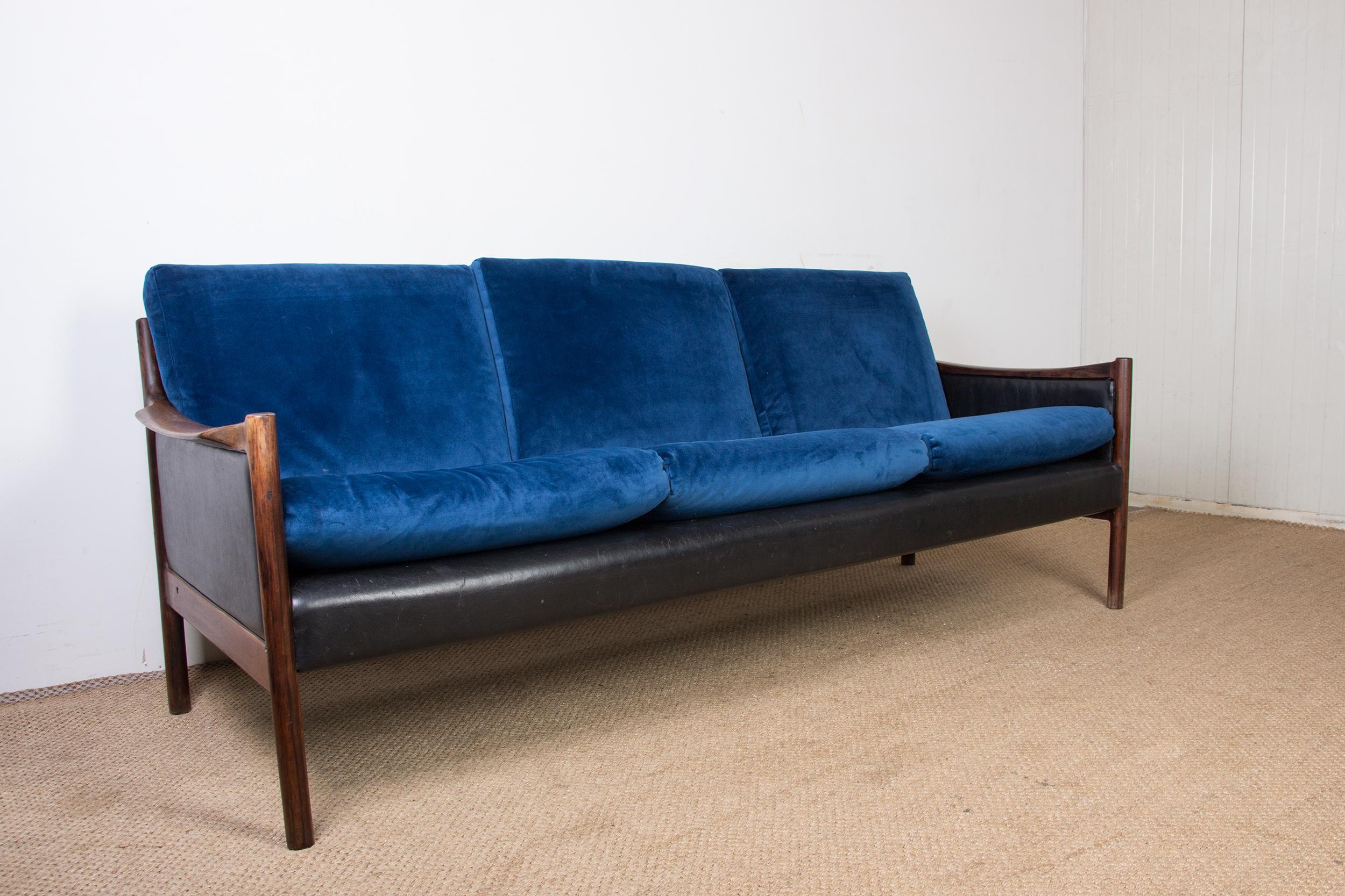 Danish Sofa in Rosewood, Leather and Fabric by Torbjorn Afdal for Bruksbo 1960 2