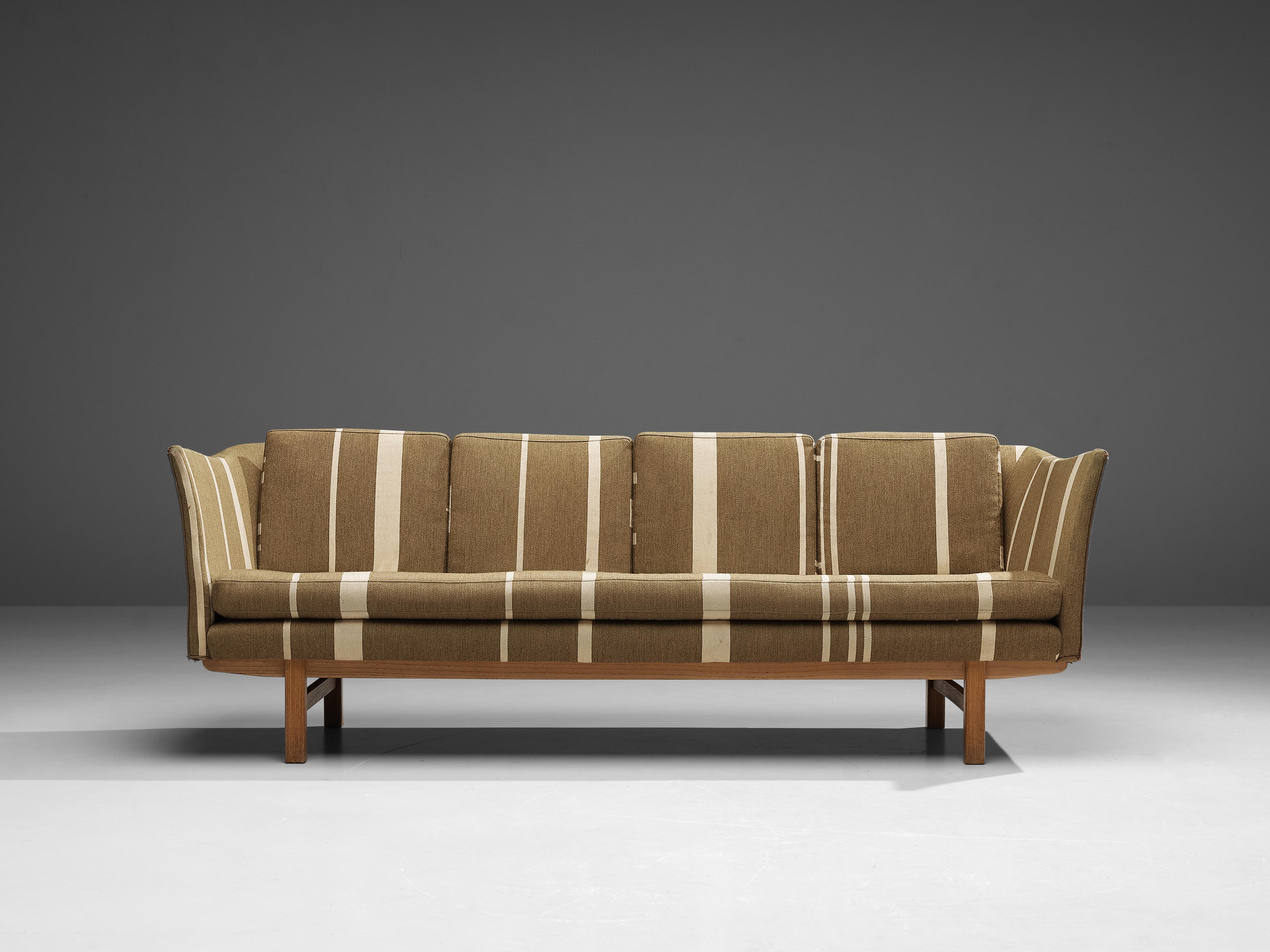 Danish Sofa in Khaki Striped Upholstery In Good Condition In Waalwijk, NL