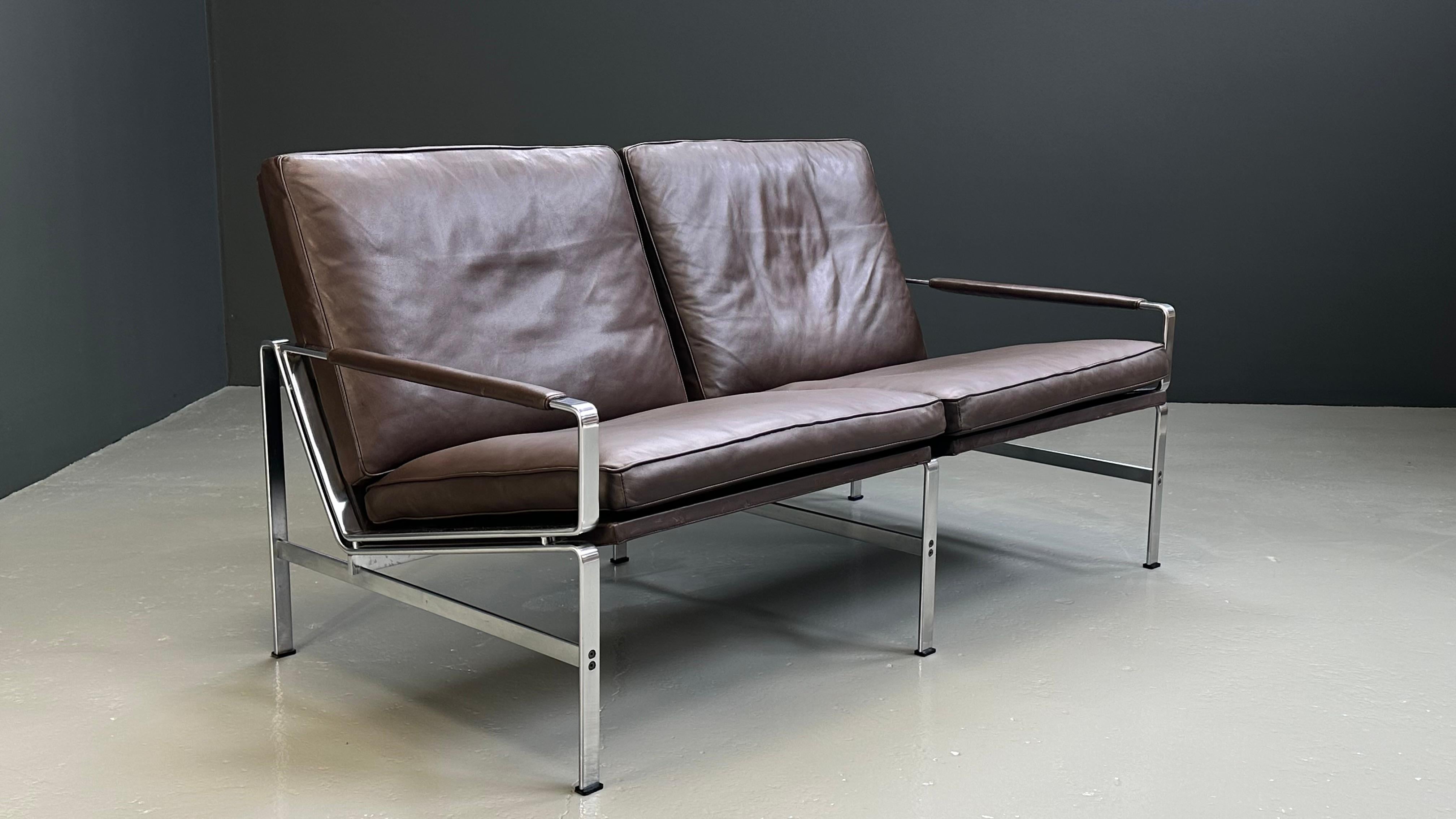 Metà XX secolo Set di divani danesi FK 6720 di Preben Fabricius & Jørgen Kastholm per Kill Internati in vendita