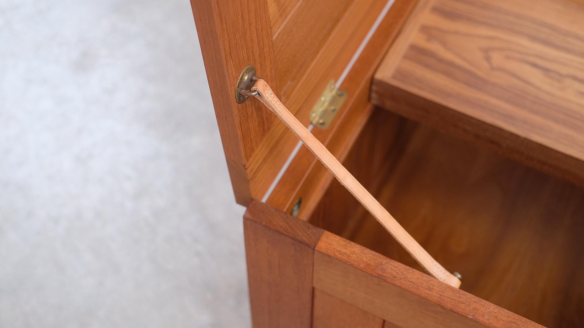 Danish Solid Teak Blanket Box by Randers 6