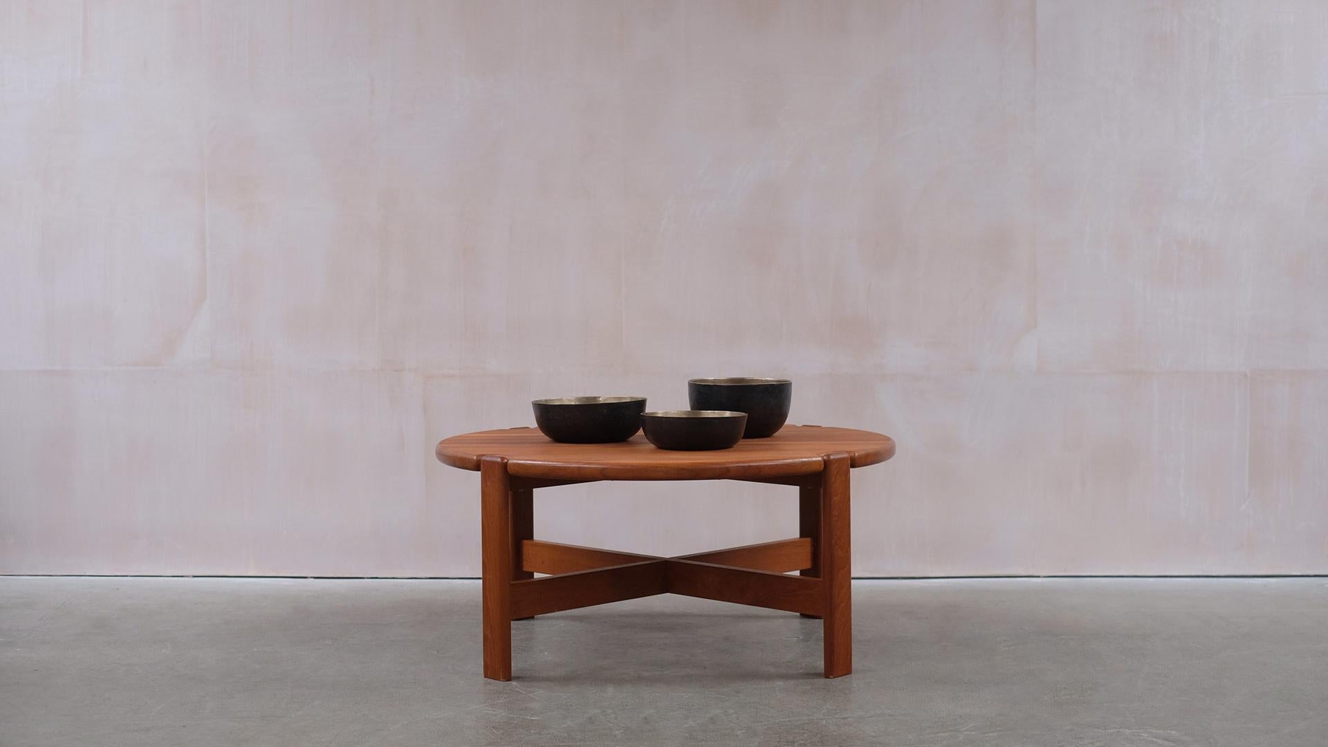 Scandinavian Modern Danish Solid Teak Coffee Table  For Sale