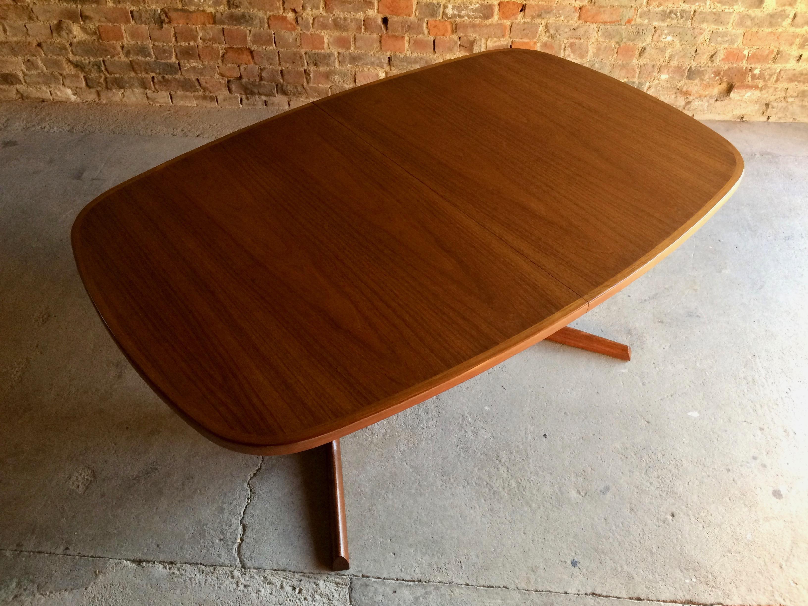 Danish Solid Teak Dining Table by Niels Otto Moller for Gudme Mobelfabrik, 1960s In Good Condition In Longdon, Tewkesbury
