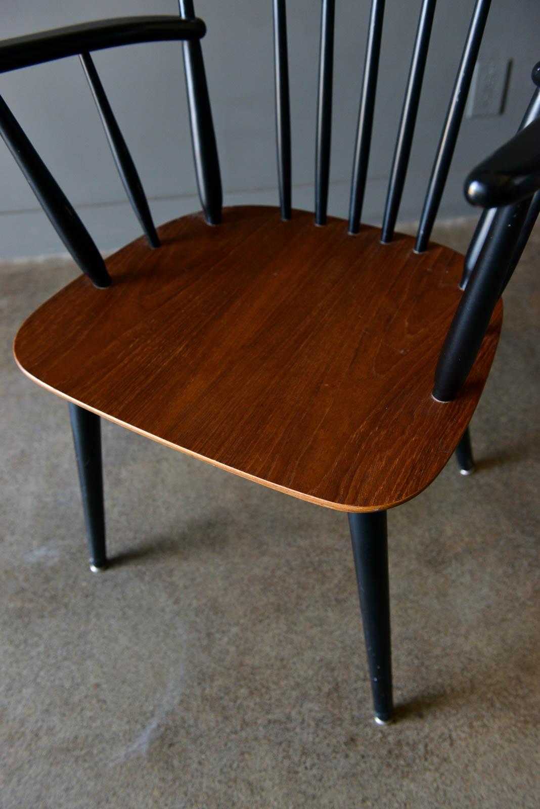 Danish Spindle Back Arm Chair by Thomas Harlev for Farstrup, 1960 For Sale 4