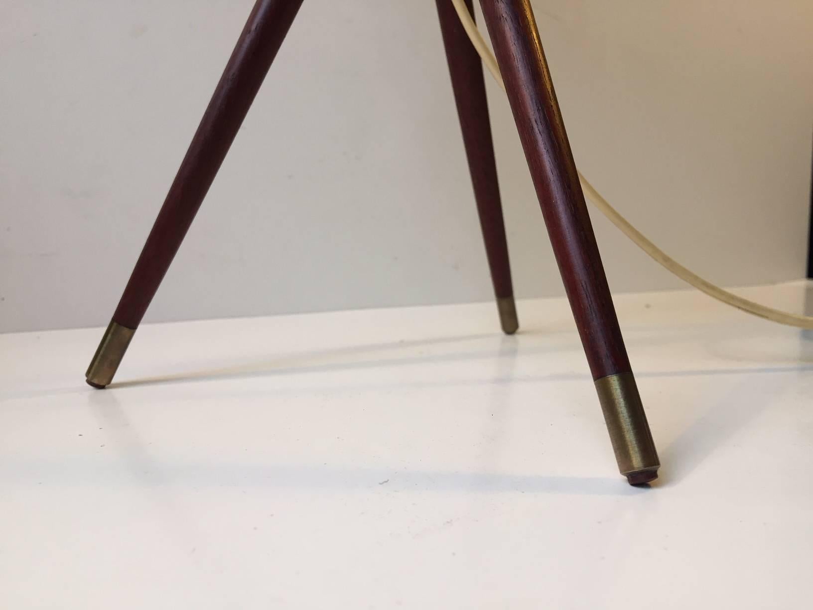 Danish Sputnik Table Lamp in Teak, Brass and Cut Glass, 1950s In Good Condition For Sale In Esbjerg, DK