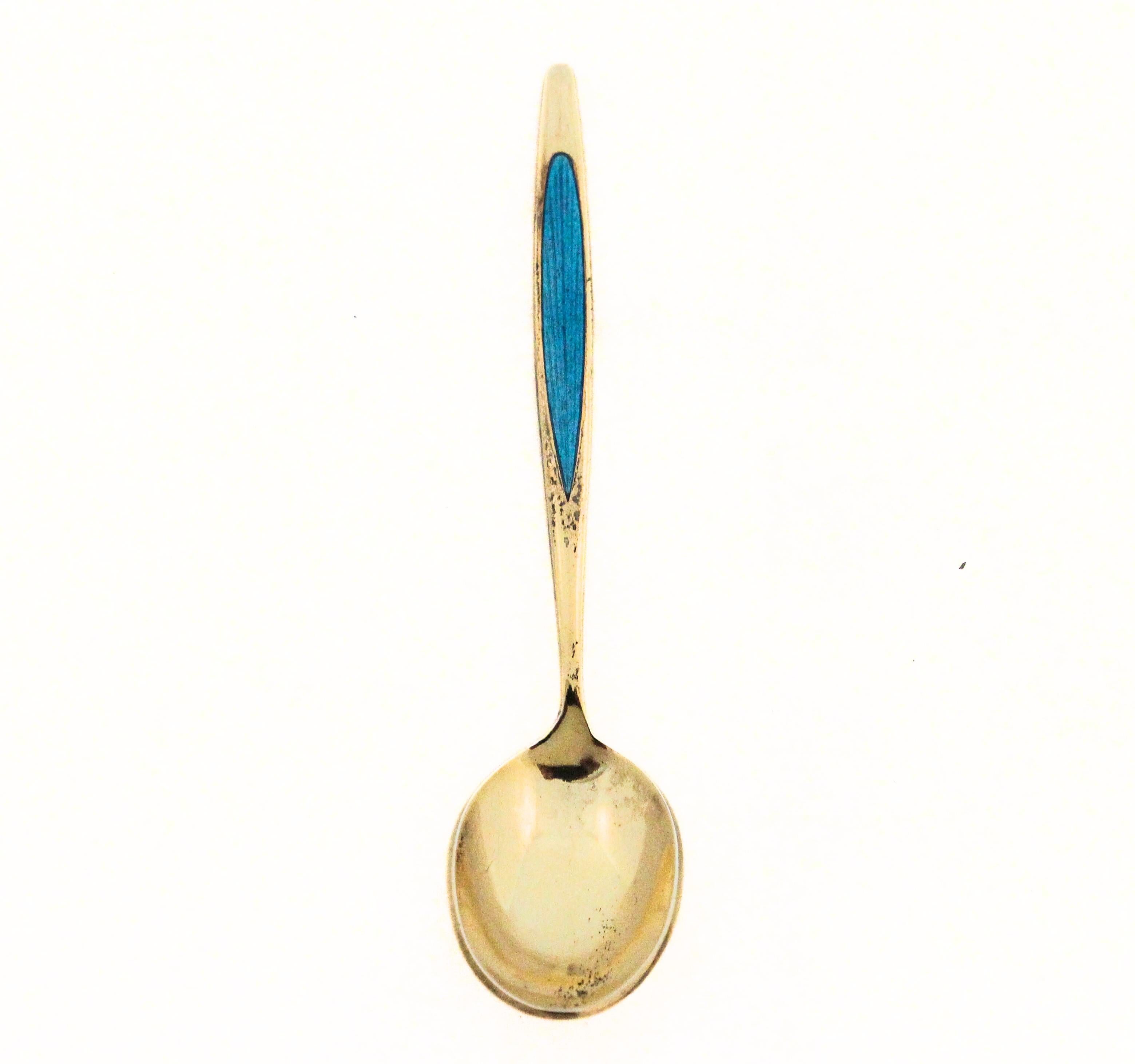 Cuillères danoises en argent et émail - Lot de 6 dans leur boîte d'origine en vente 1