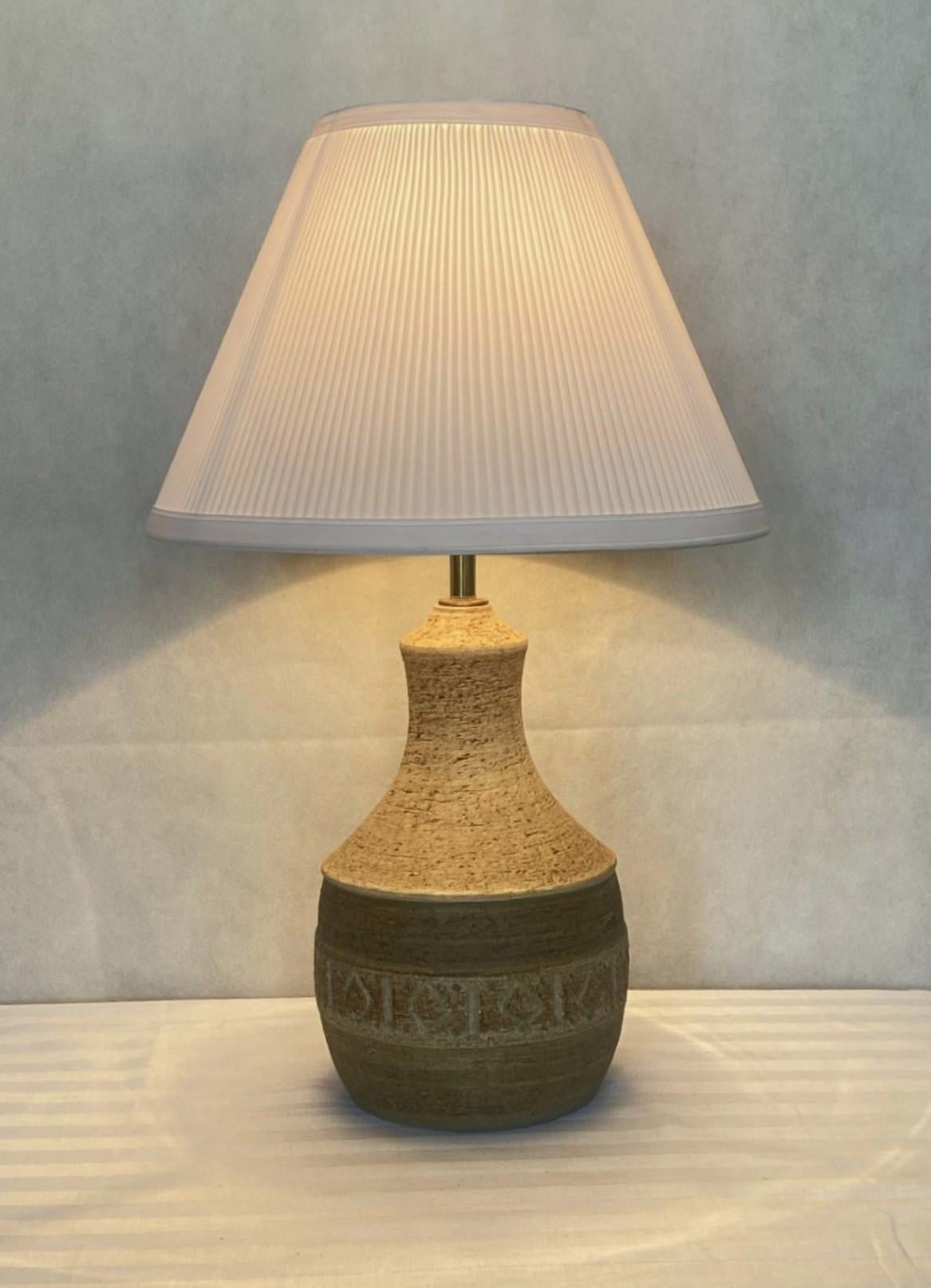 Danish Stoneware Table Lamp with Pleated Shade by Chris Haslev, Denmark, 1960s For Sale 4