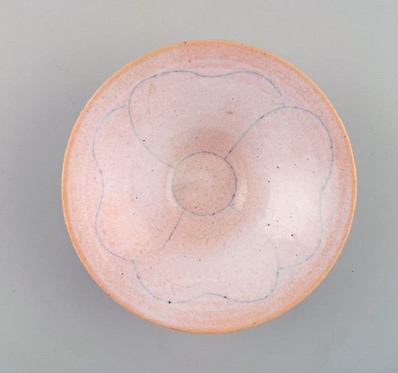 Danish Studio Ceramicist, Unique Bowl in Glazed Stoneware with Flower In Excellent Condition For Sale In Copenhagen, DK