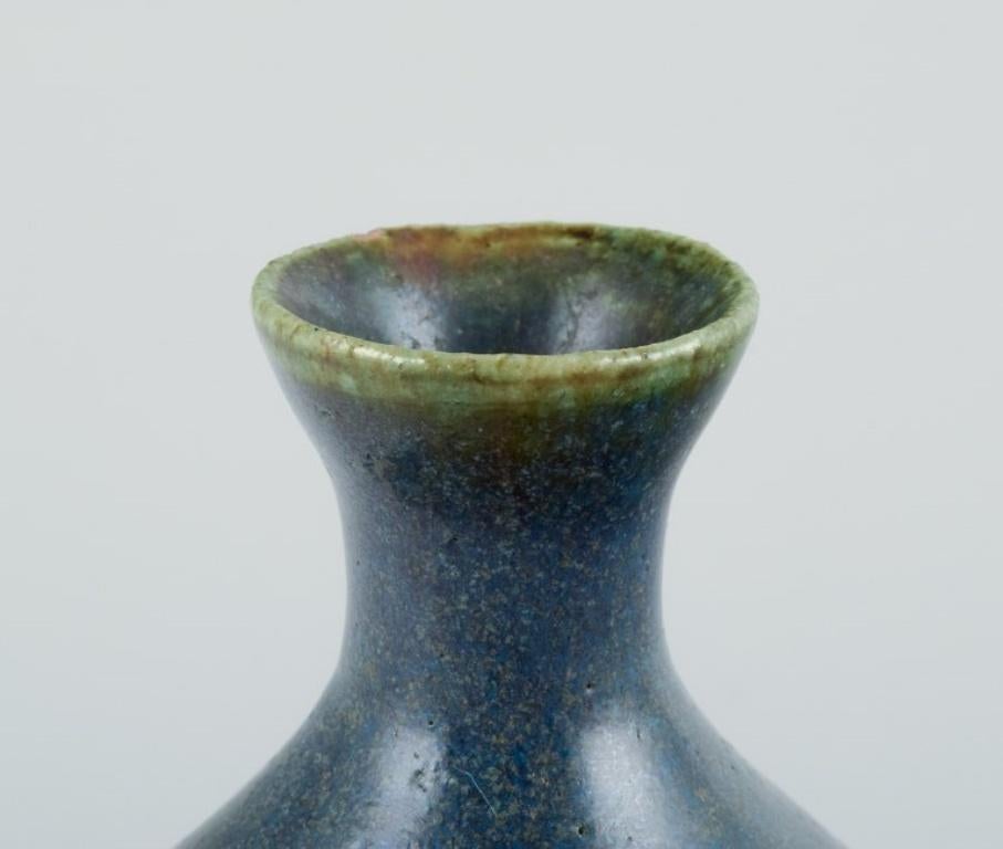 Danish studio ceramist. Unique ceramic vase with blue-toned glaze. In Excellent Condition For Sale In Copenhagen, DK