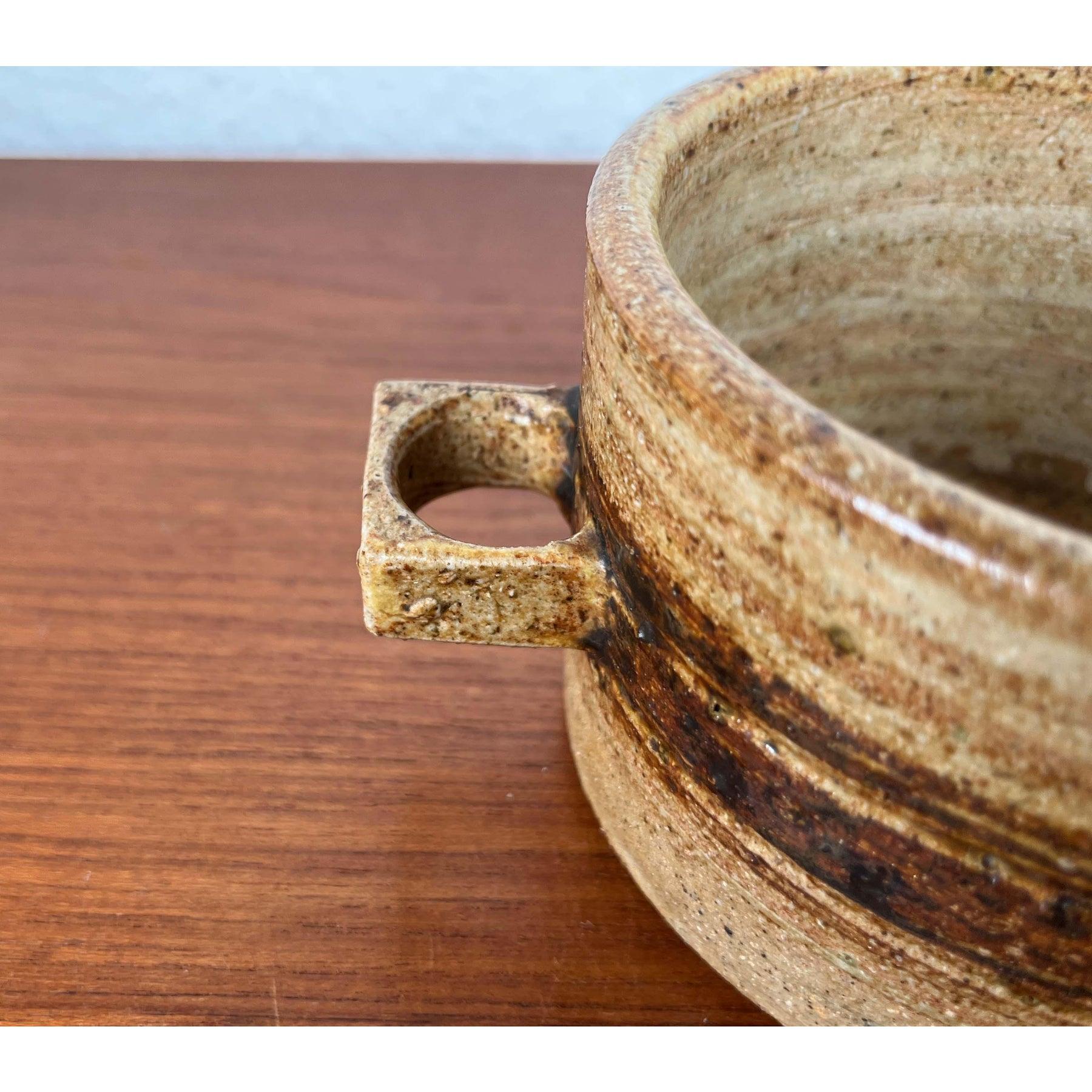 Cuenco danés de Studio Pottery de Tue Poulsen para Tue Keramik, años 60 Moderno de mediados de siglo en venta