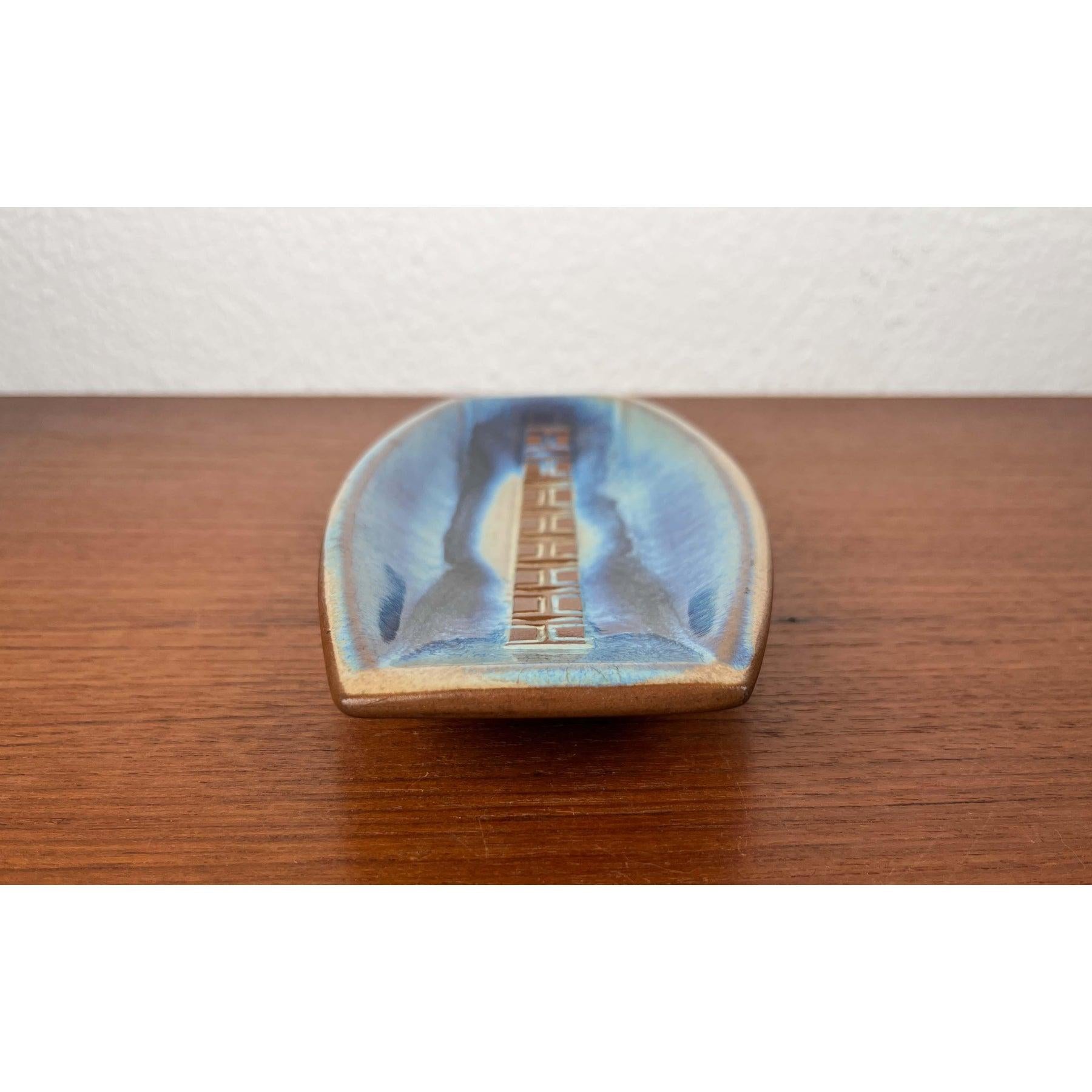 Assiette à bol en poterie du Studio A danois de Michael Andersen, années 1960 Bon état - En vente à Hamburg, DE
