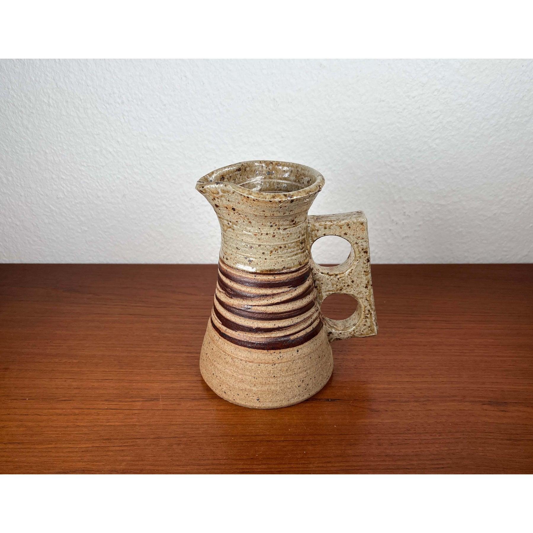 Jarra danesa de Studio Pottery de Tue Poulsen para Tue Keramik, años 60 Danés en venta
