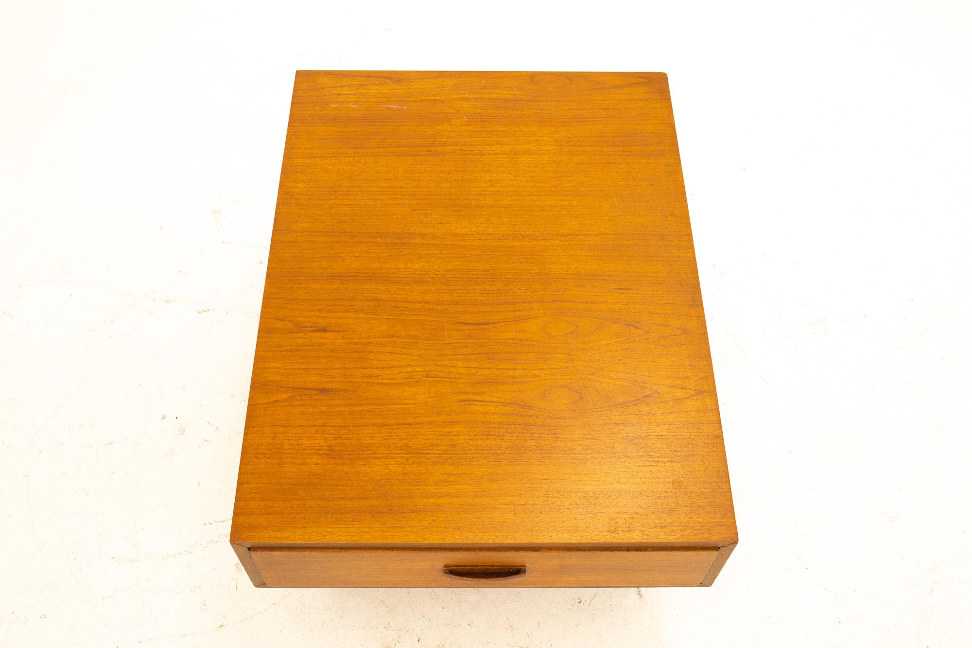 Mid-20th Century Danish Style Mid Century Teak and Rosewood End Table For Sale