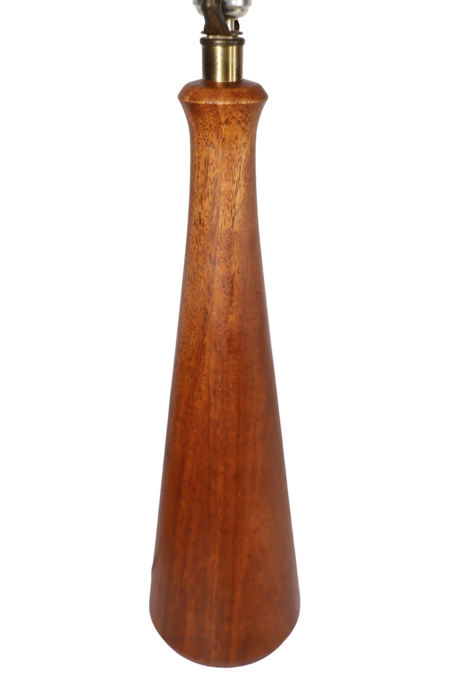  Dänische Mid-Century-Holz-Tischlampe im dänischen Stil, ca. 1950/60er Jahre im Angebot 6