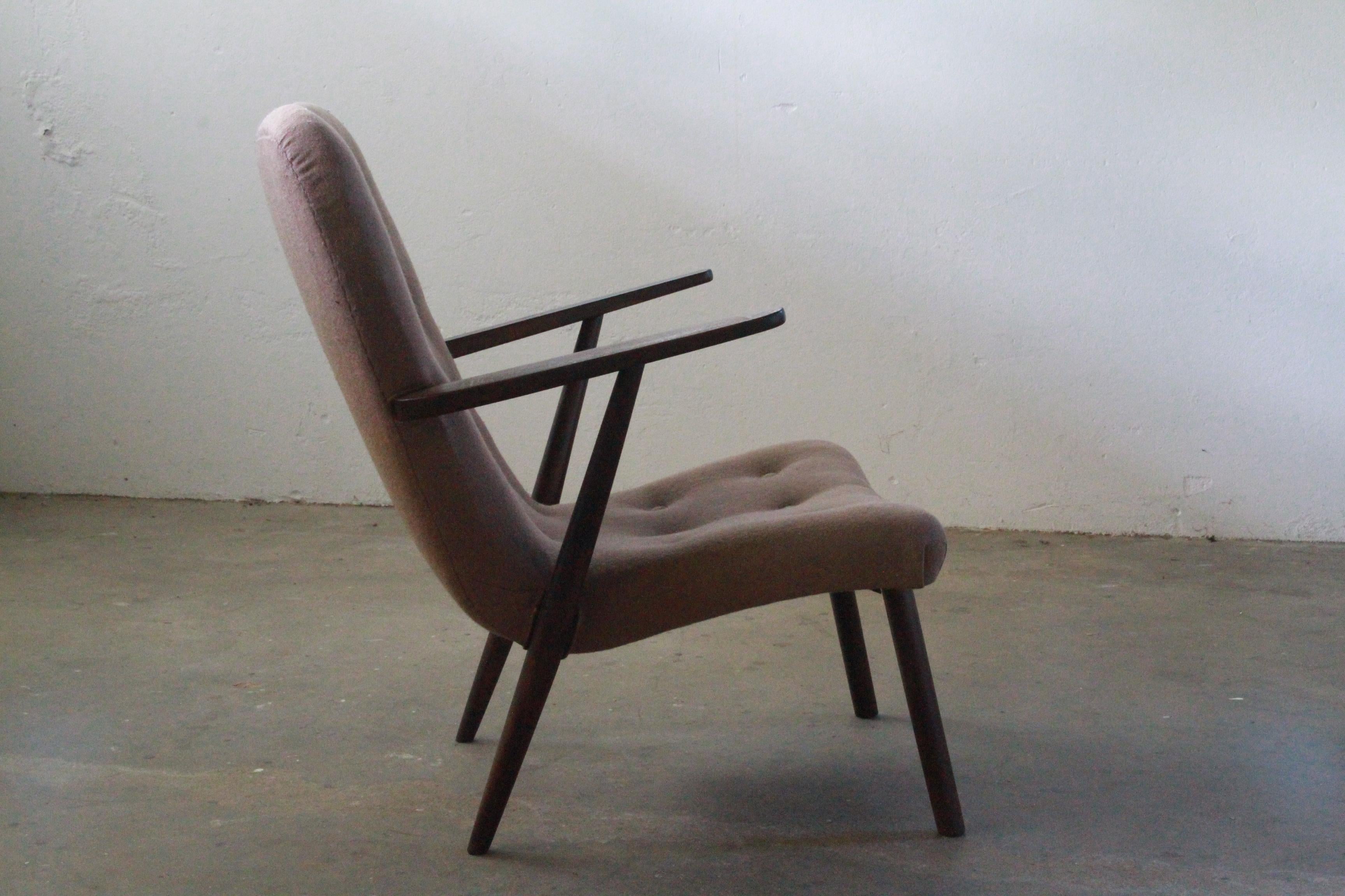 Danish Style of Arctander or Schubell Mid-century Lounge Chair For Sale 11