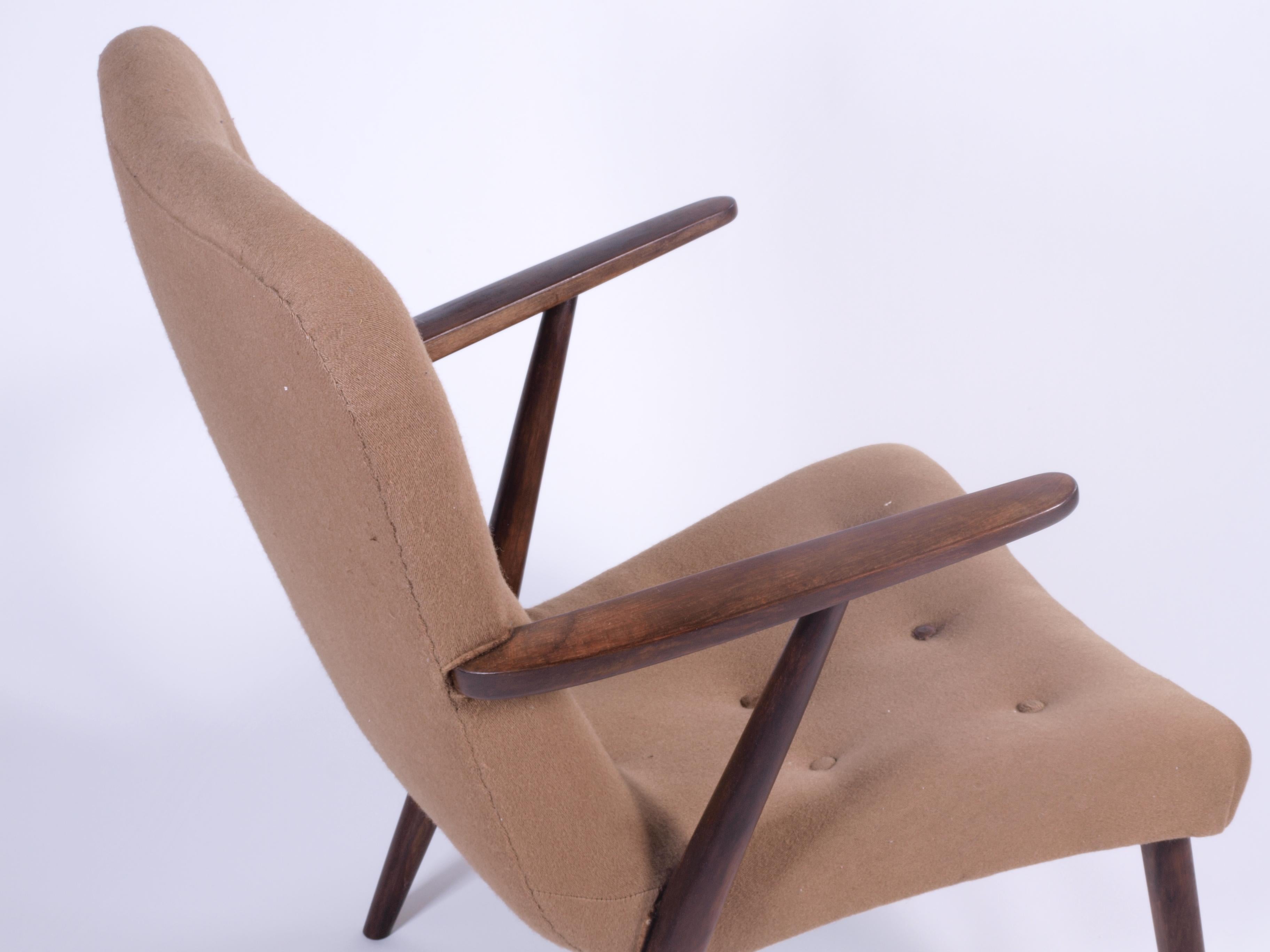 Danish Style of Arctander or Schubell Mid-century Lounge Chair For Sale 2